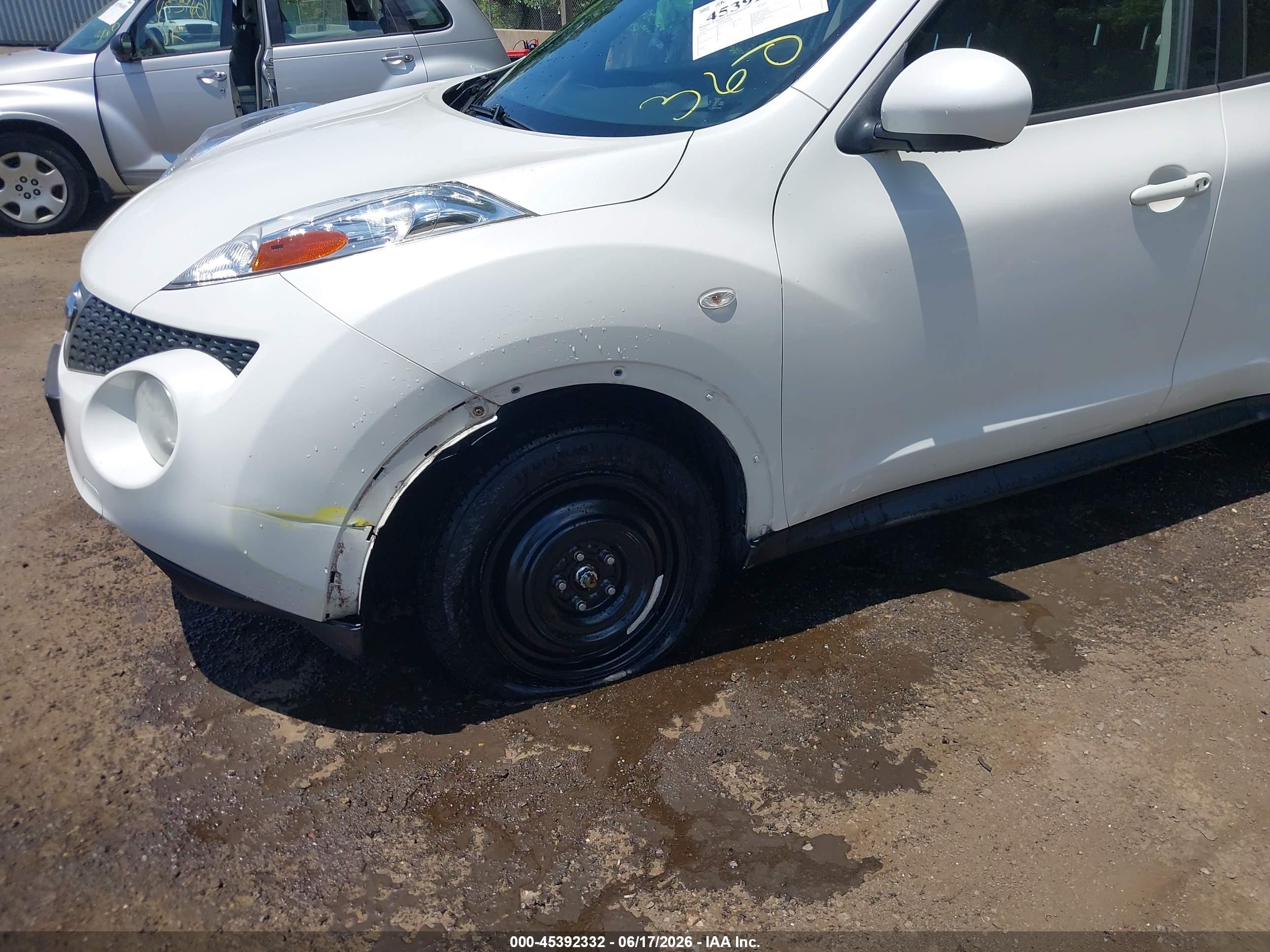 2014 Nissan Juke Sv White vin: JN8AF5MV5ET482898