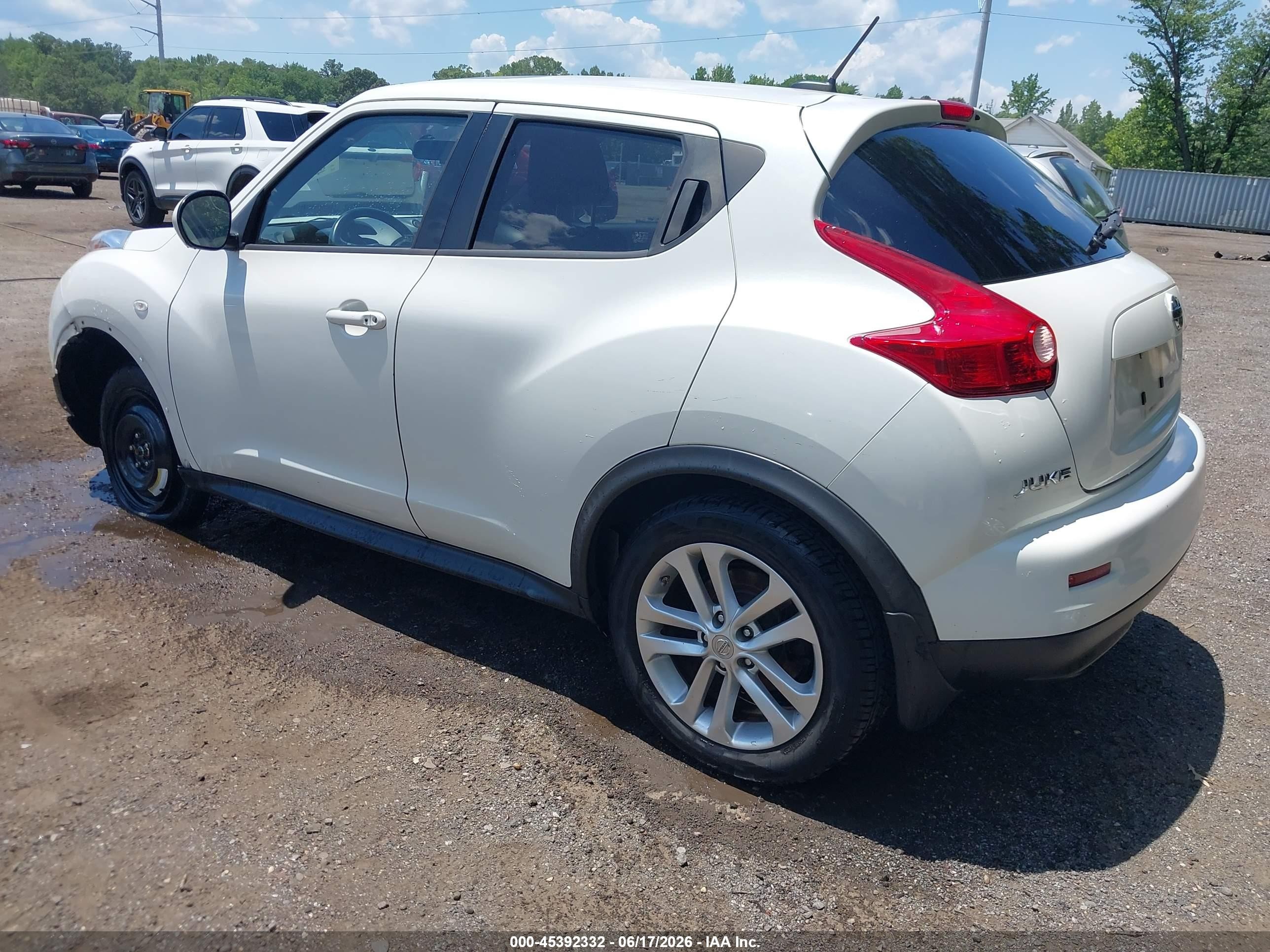 2014 Nissan Juke Sv White vin: JN8AF5MV5ET482898
