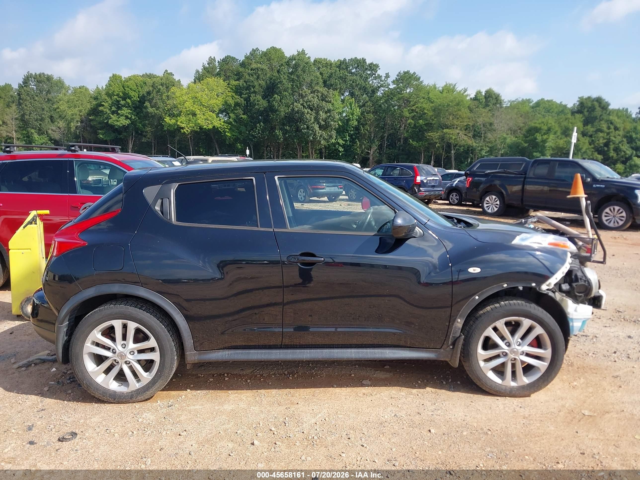 2014 Nissan Juke Sv Black vin: JN8AF5MV5ET484358