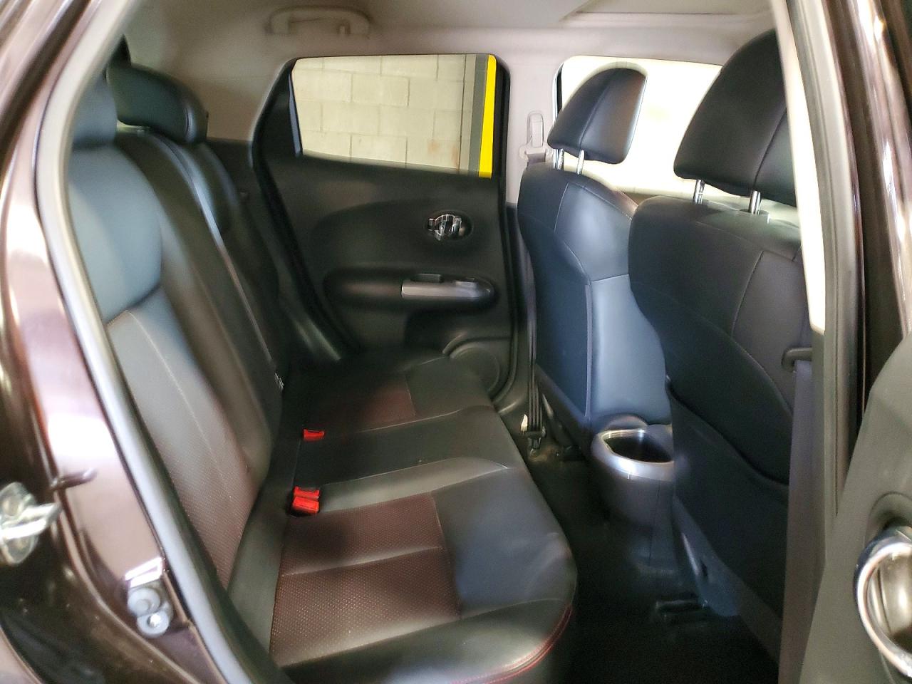 2015 Nissan Juke Sl Maroon vin: JN8AF5MV5FT559318