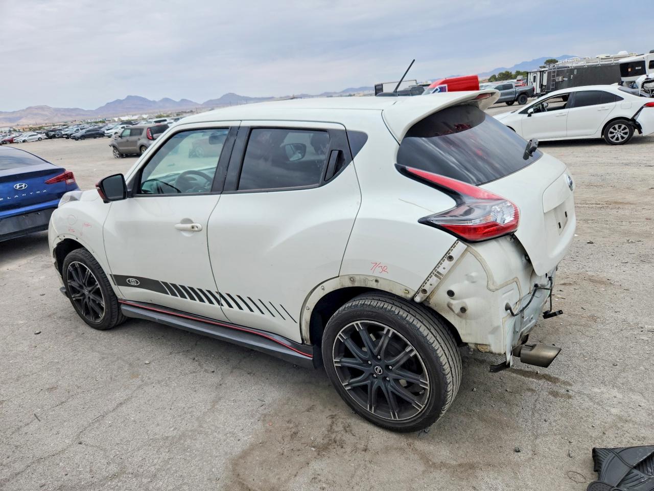 2015 Nissan Juke Nismo White vin: JN8AF5MV5FT559996