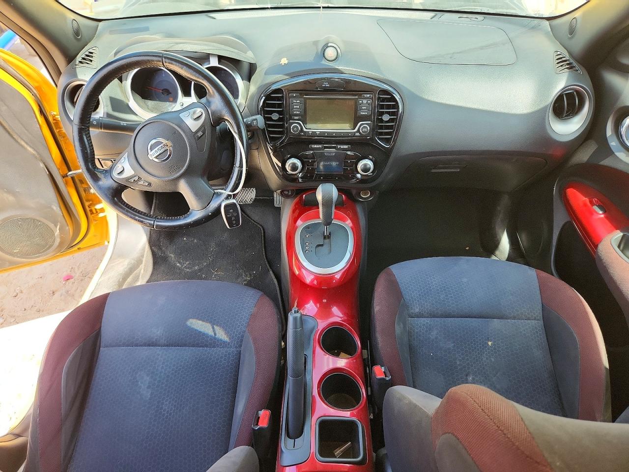 2015 Nissan Juke S Желтый vin: JN8AF5MV5FT564552