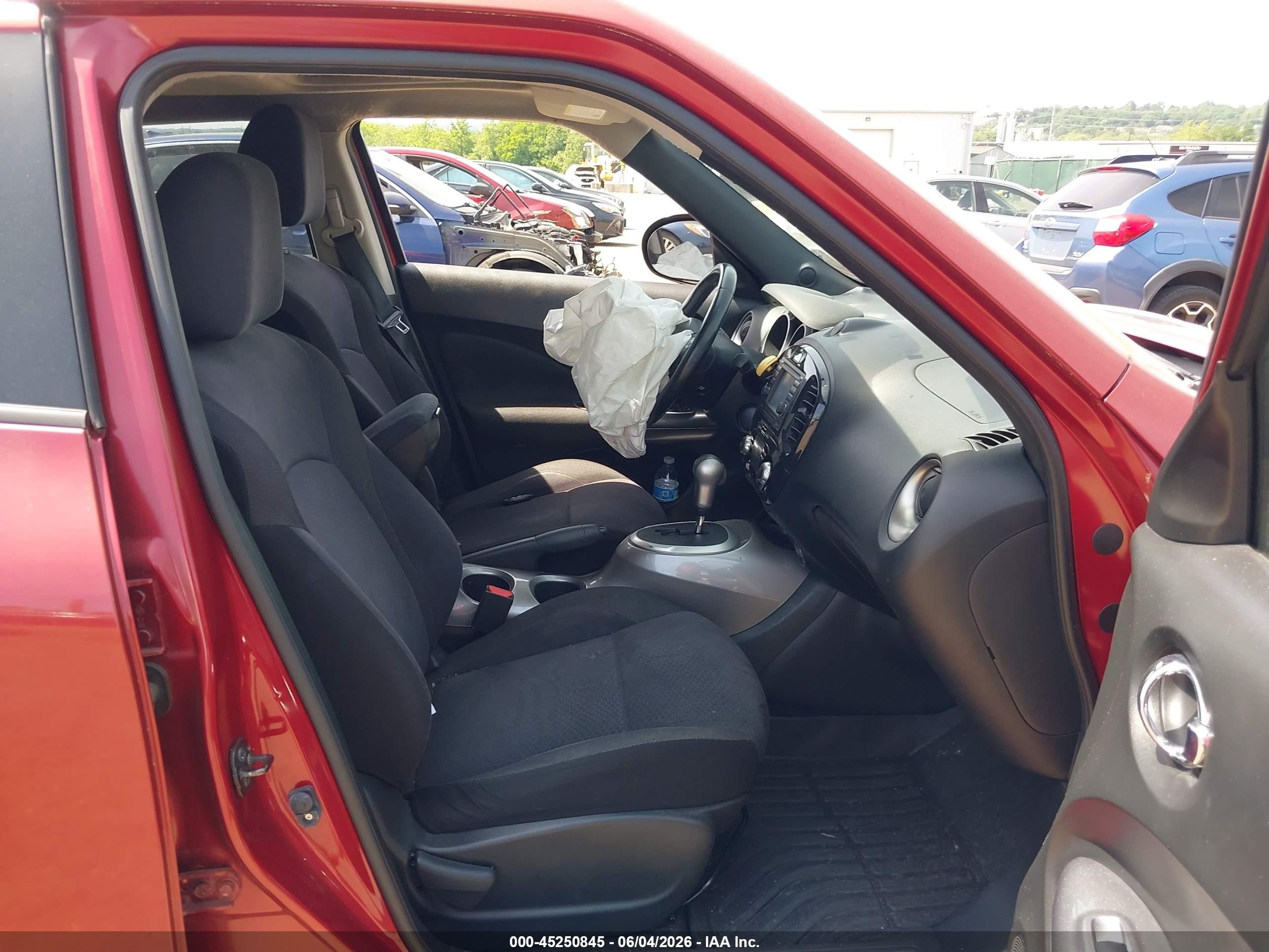 2011 Nissan Juke Sv Оранжевый vin: JN8AF5MV6BT009488