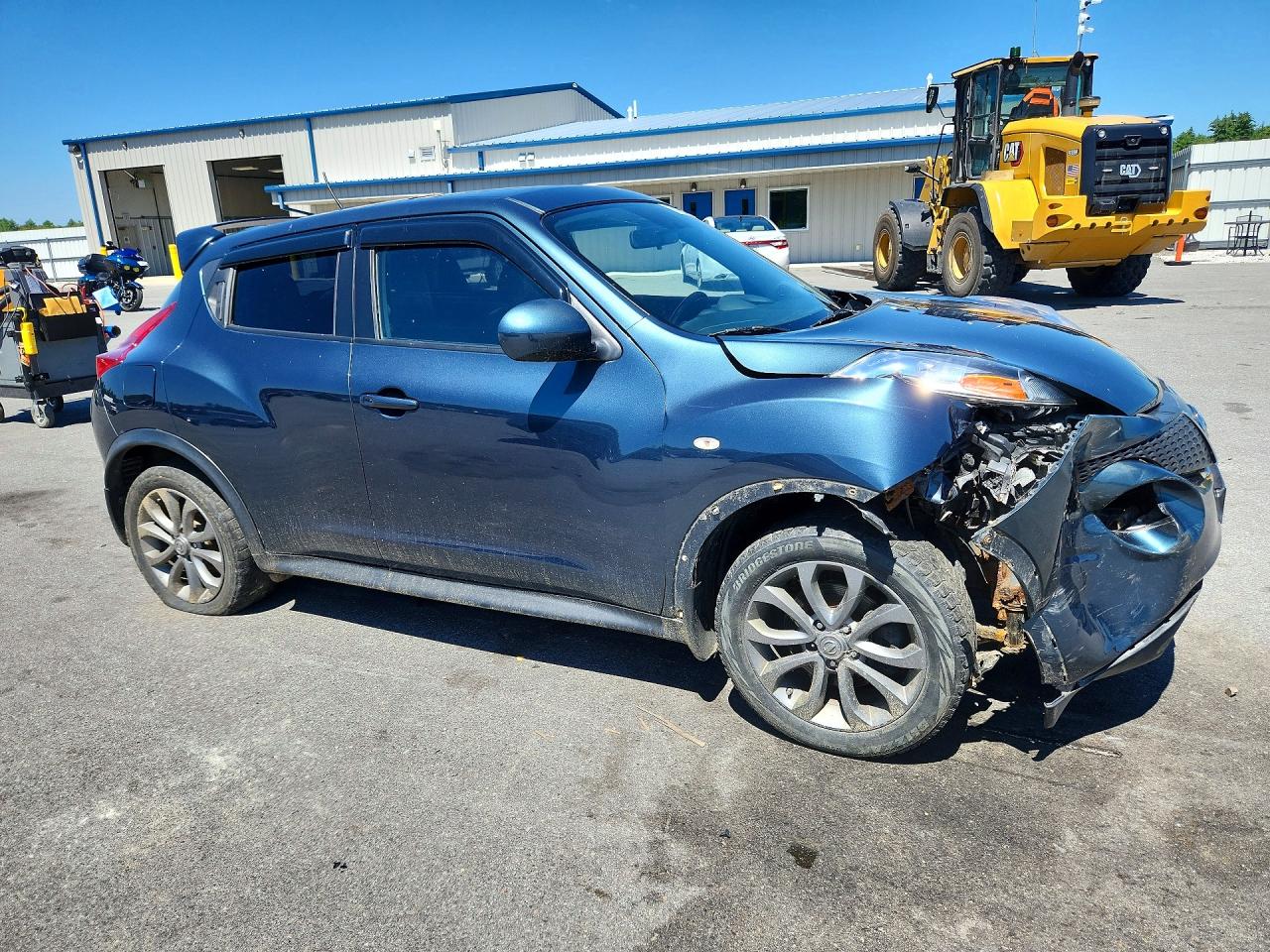 2011 Nissan Juke S Teal vin: JN8AF5MV6BT013914