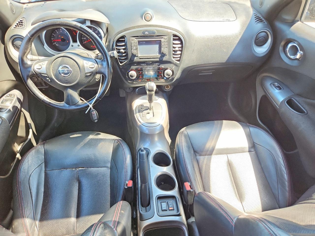 2011 Nissan Juke S Teal vin: JN8AF5MV6BT013914