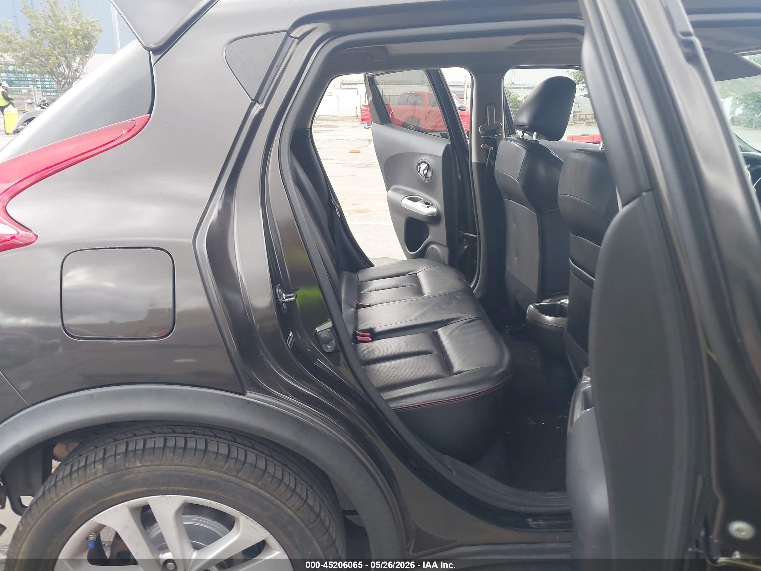 2011 Nissan Juke Sl Brown vin: JN8AF5MV6BT017350
