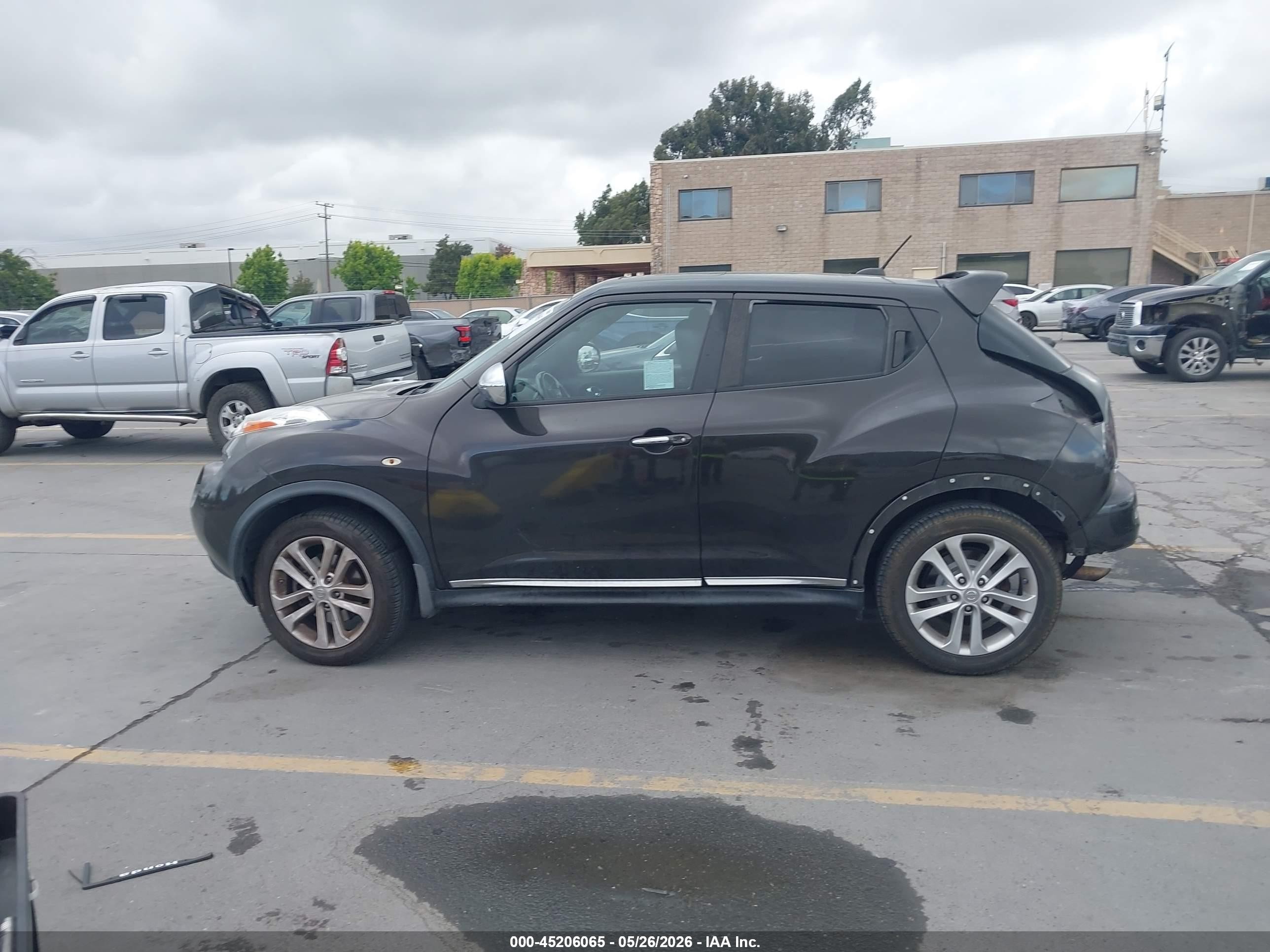 2011 Nissan Juke Sl Brown vin: JN8AF5MV6BT017350