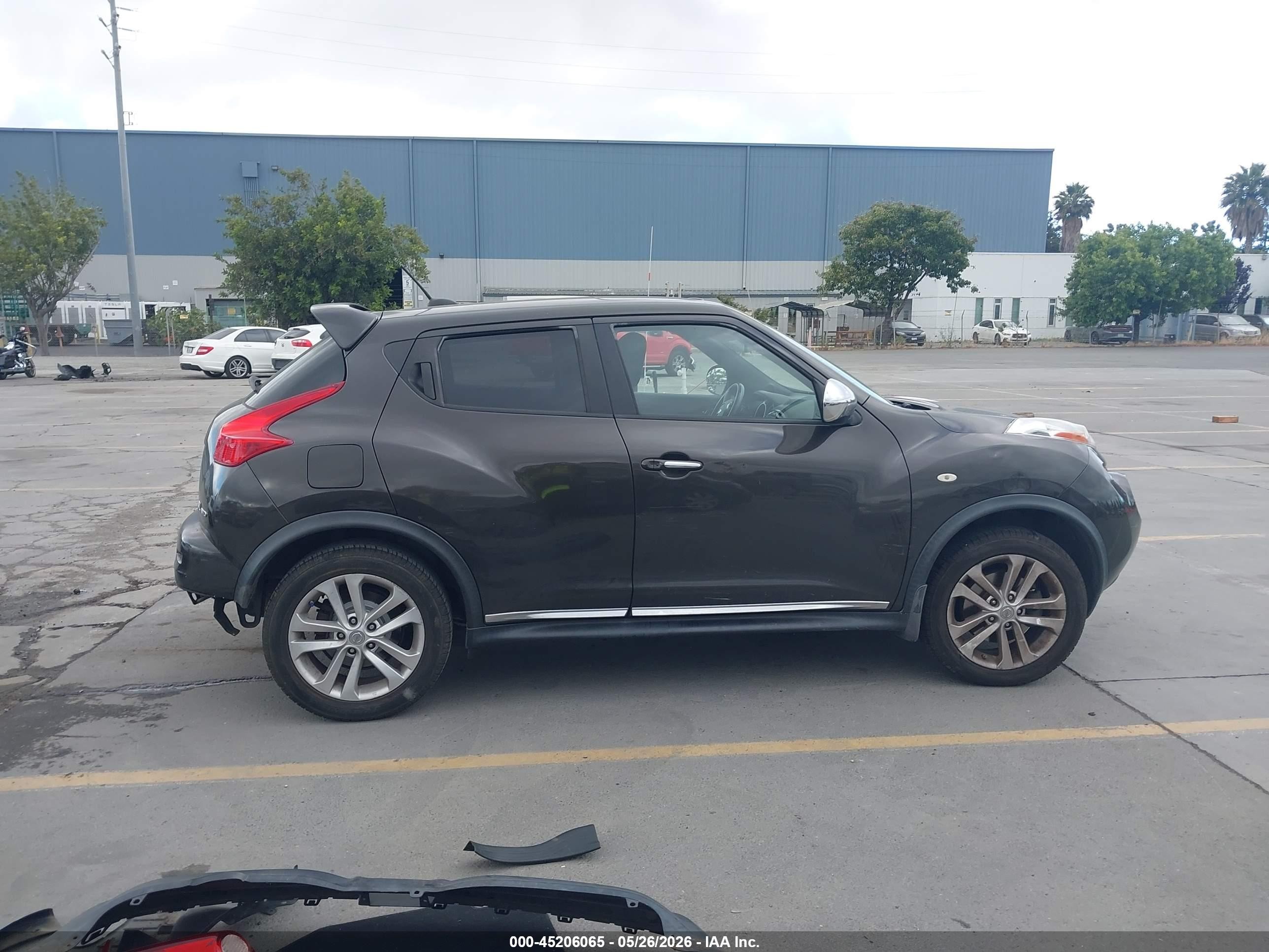2011 Nissan Juke Sl Brown vin: JN8AF5MV6BT017350