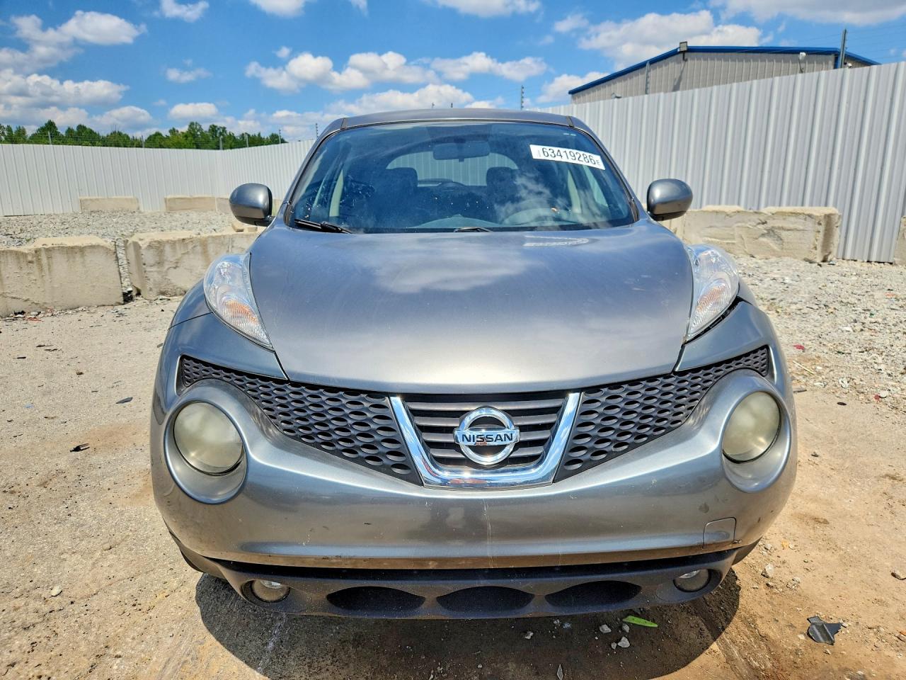 2011 Nissan Juke S Silver vin: JN8AF5MV6BT019907