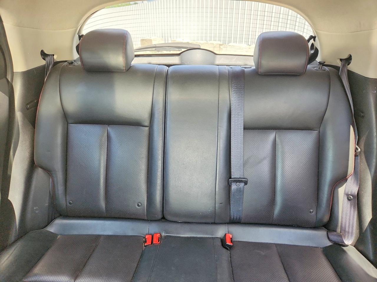 2011 Nissan Juke S Silver vin: JN8AF5MV6BT019907