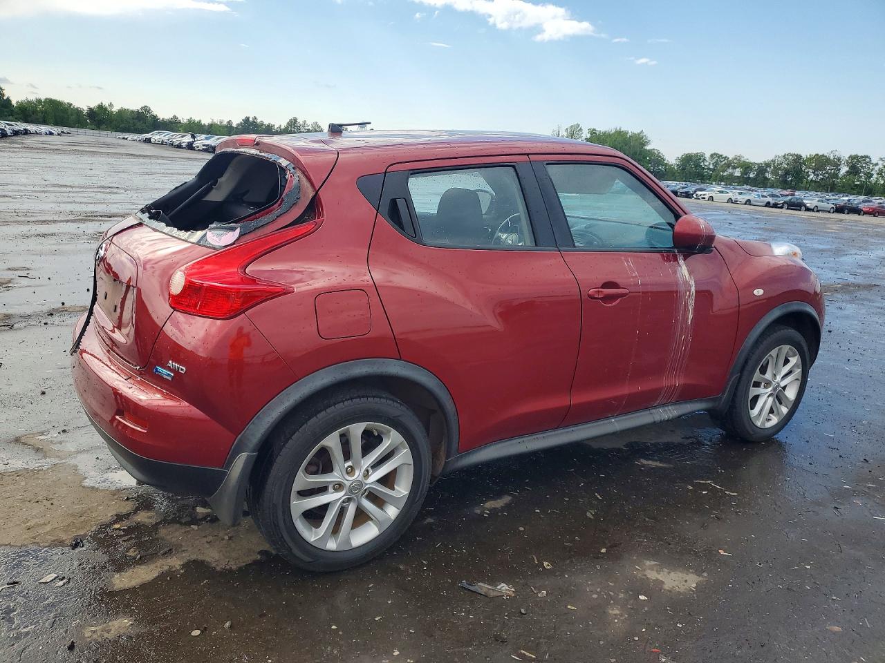 2012 Nissan Juke S Red vin: JN8AF5MV6CT121015