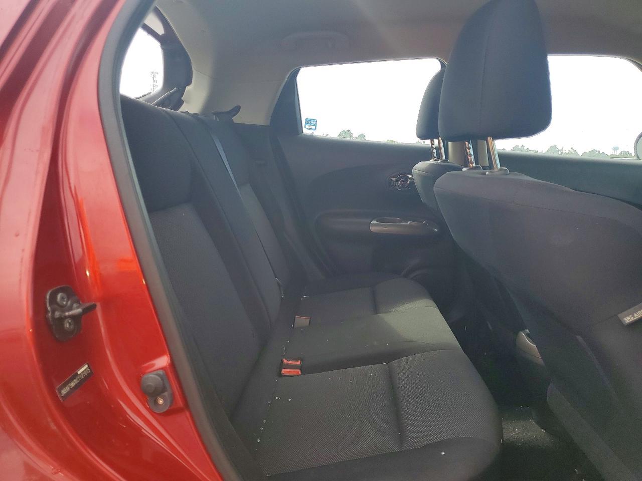2012 Nissan Juke S Red vin: JN8AF5MV6CT121015