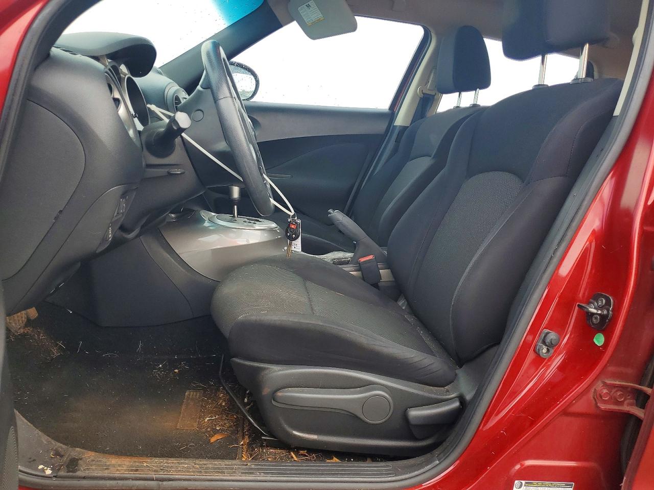 2012 Nissan Juke S Red vin: JN8AF5MV6CT121015