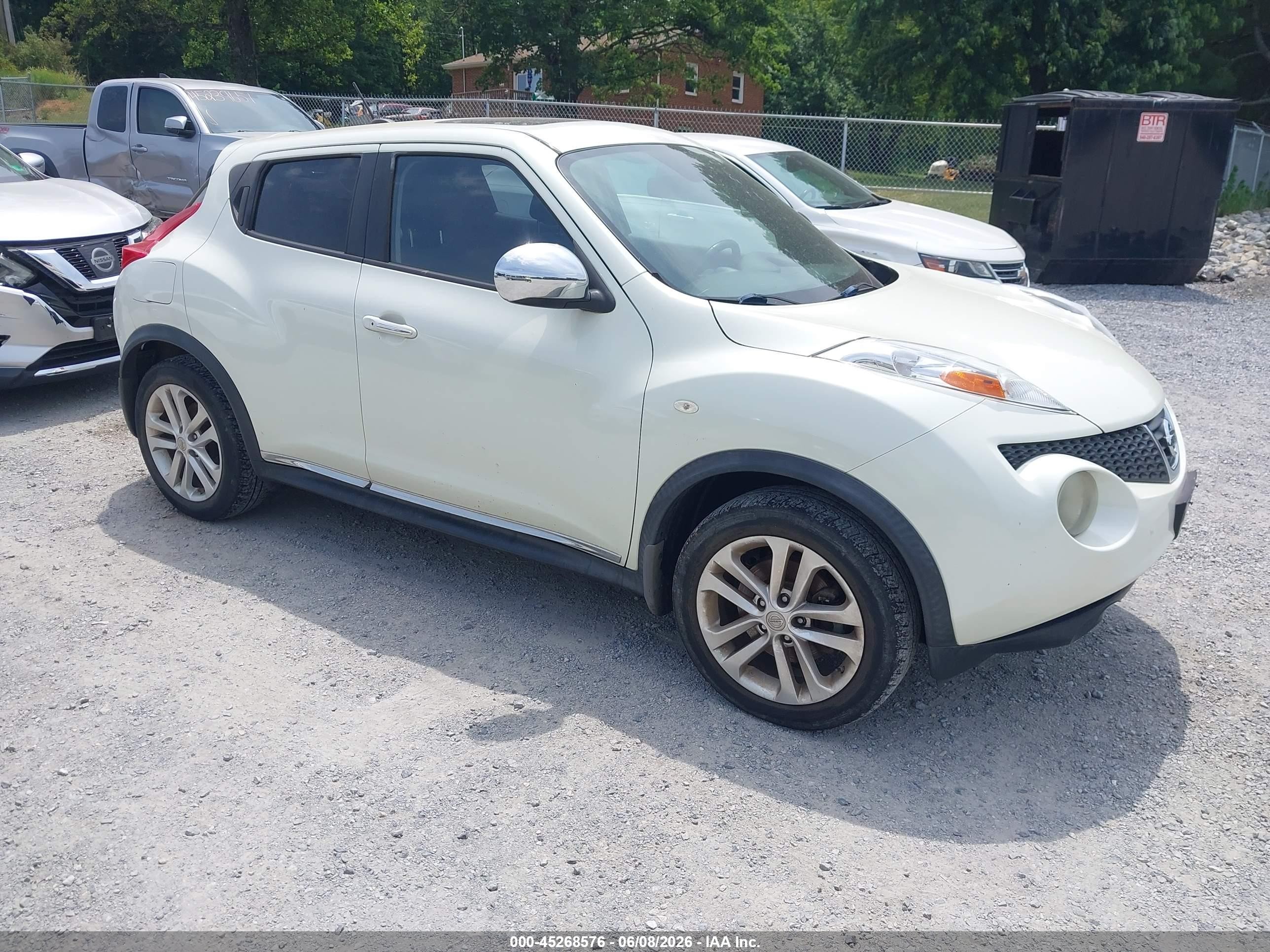 2012 Nissan Juke Sv White vin: JN8AF5MV6CT124707