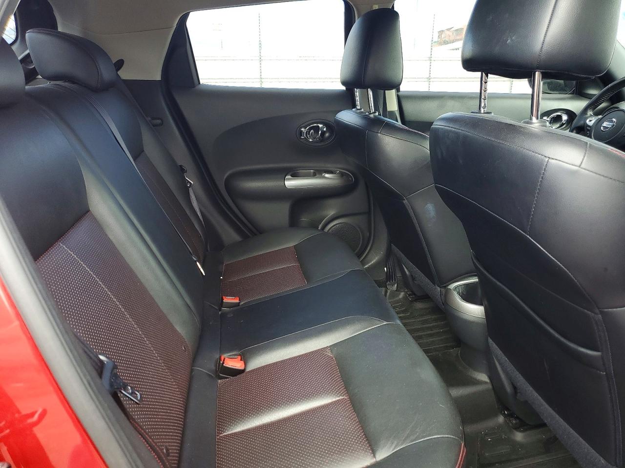 2013 Nissan Juke S Red vin: JN8AF5MV6DT207510