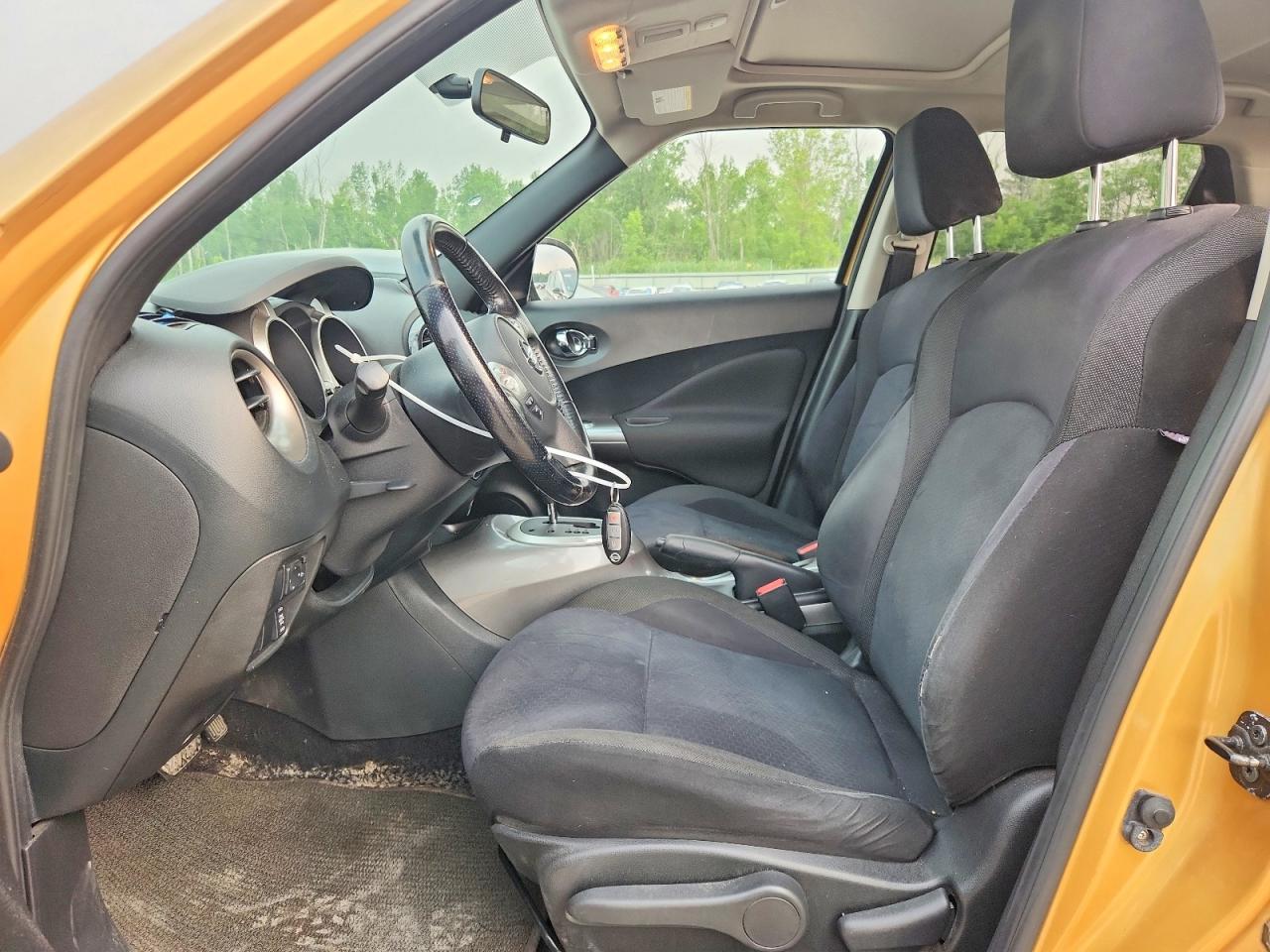 2013 Nissan Juke S Gold vin: JN8AF5MV6DT229491