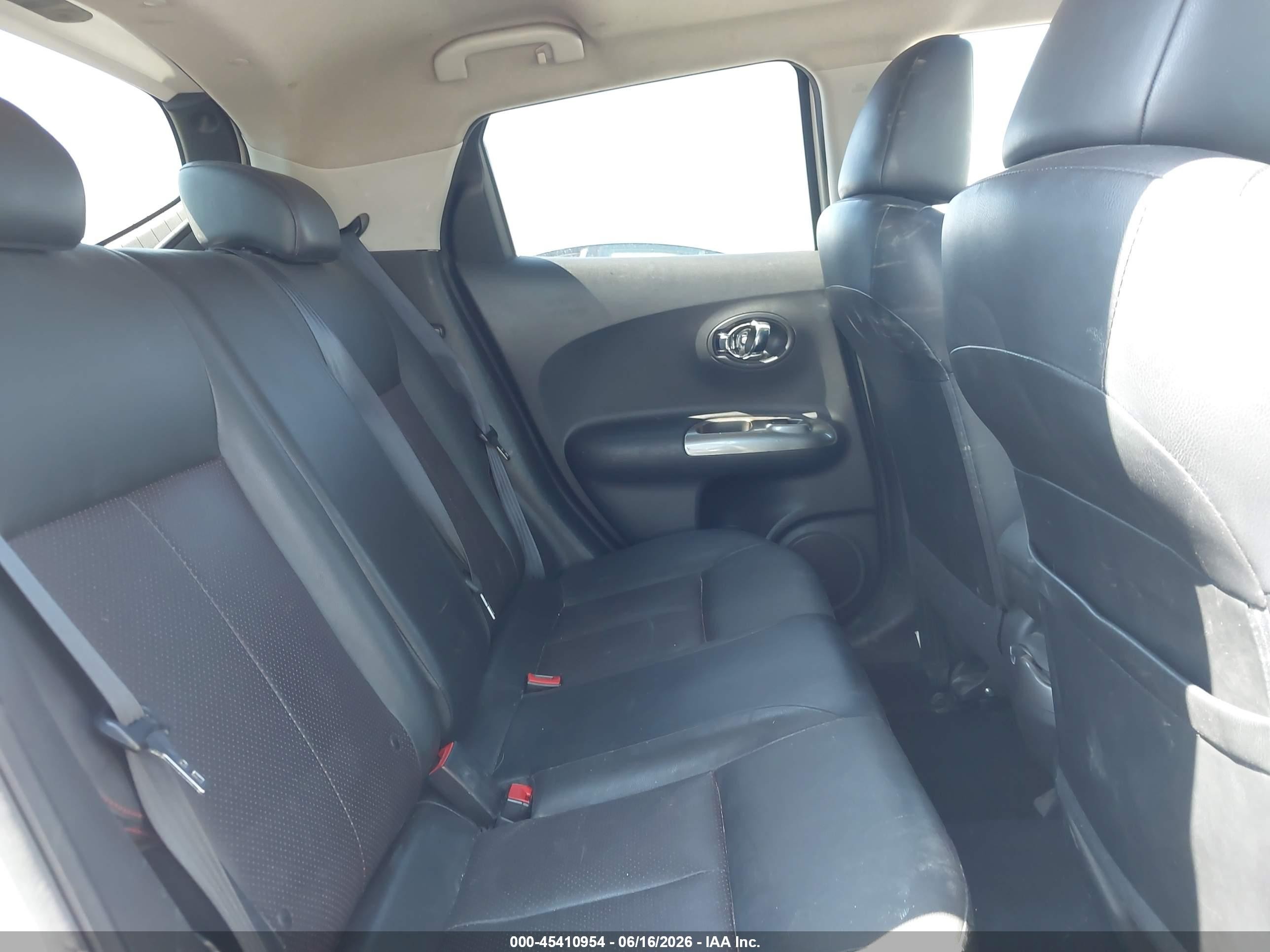 2014 Nissan Juke Sl White vin: JN8AF5MV6ET360793