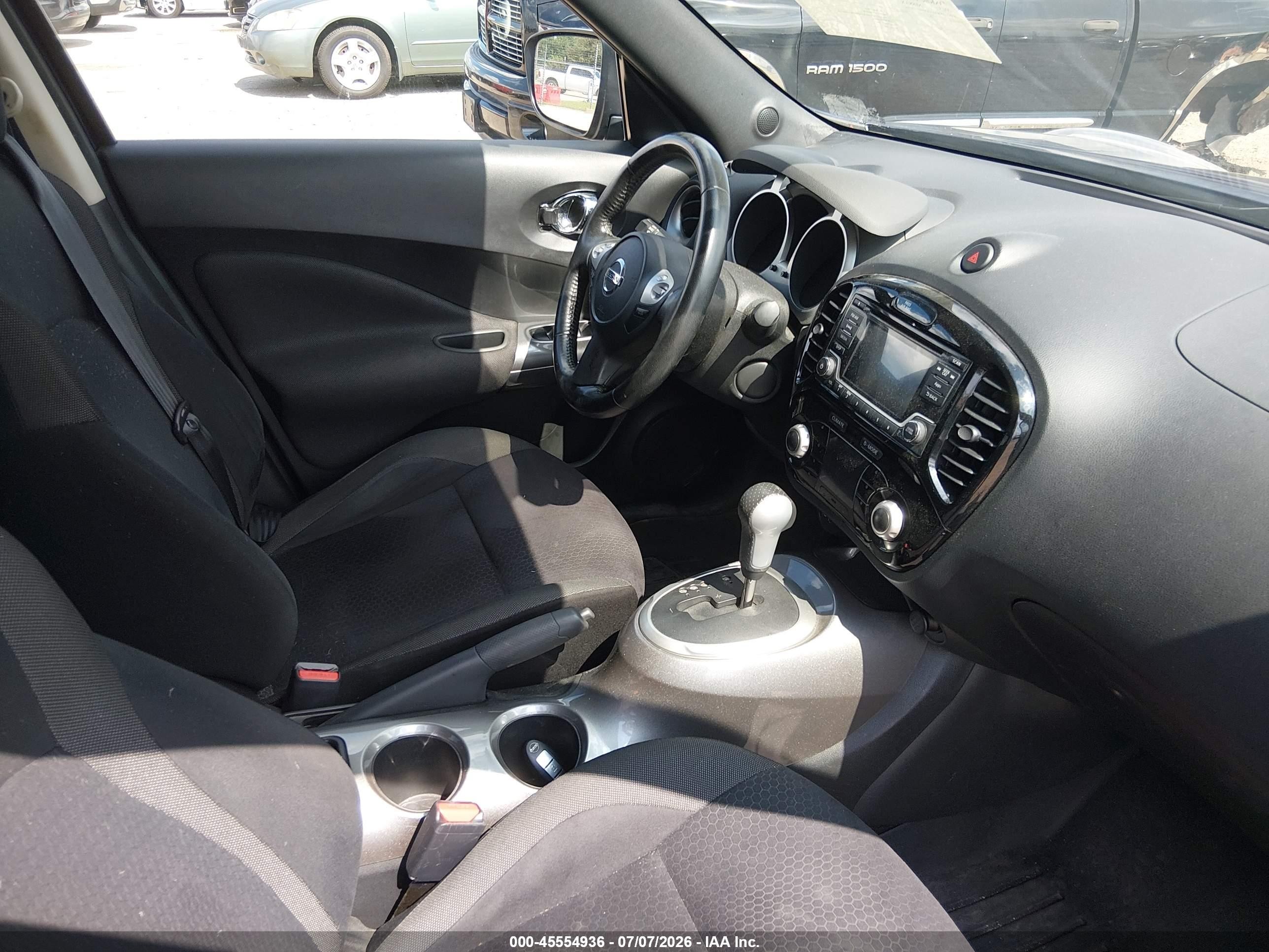 2015 Nissan Juke Sv Purple vin: JN8AF5MV6FT551552