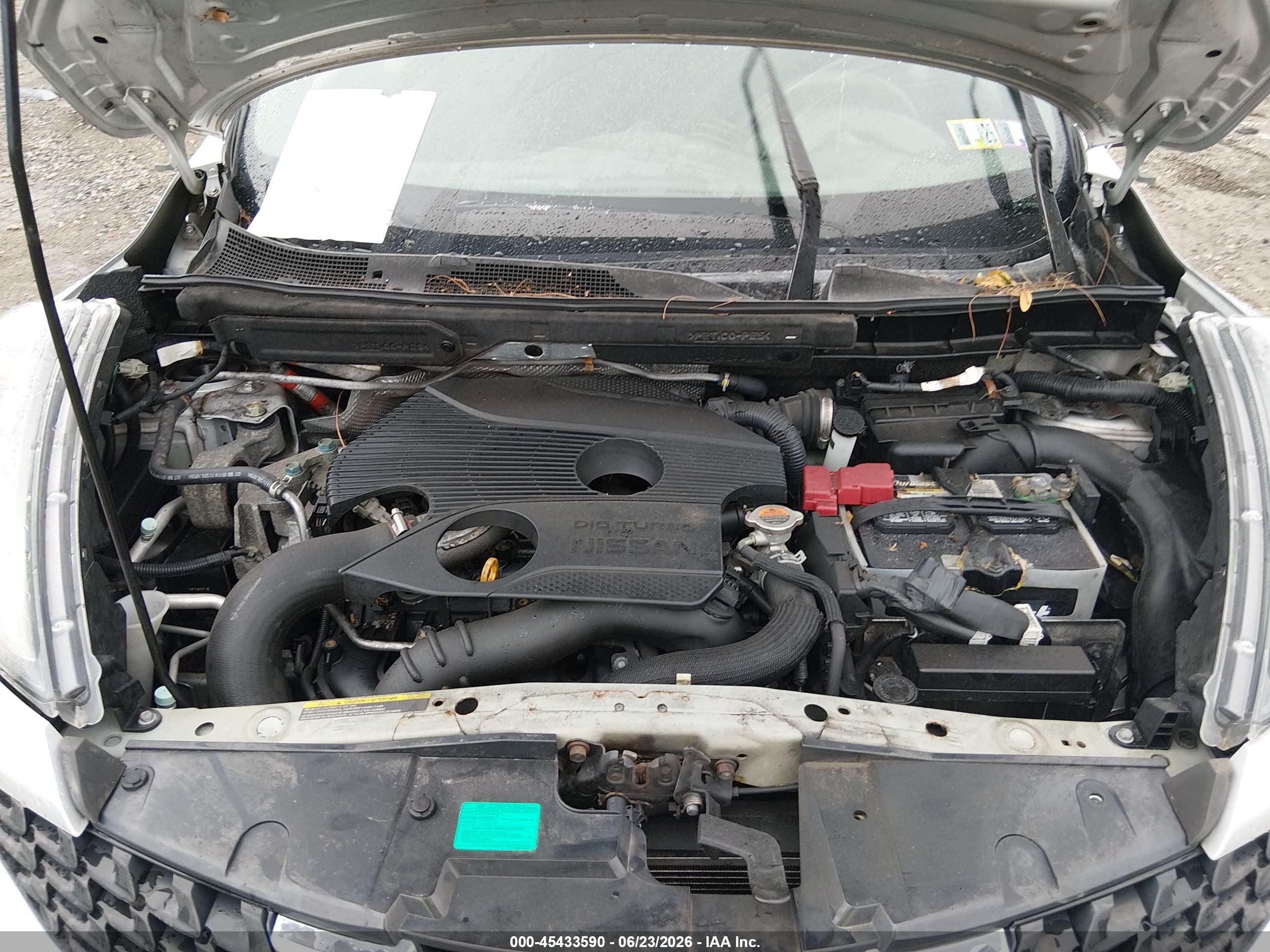 2015 Nissan Juke S Silver vin: JN8AF5MV6FT556735