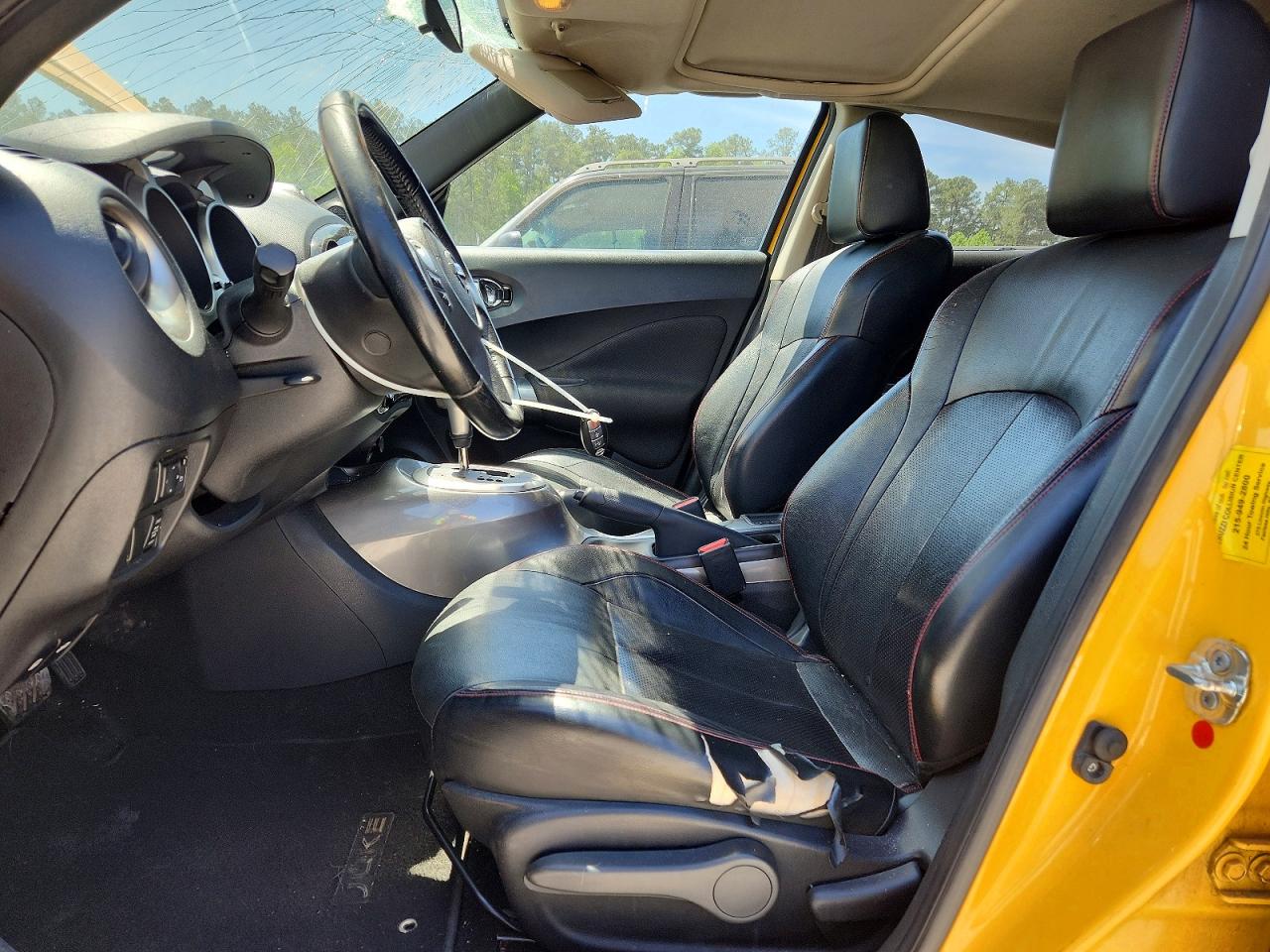 2015 Nissan Juke Sl Yellow vin: JN8AF5MV6FT557321