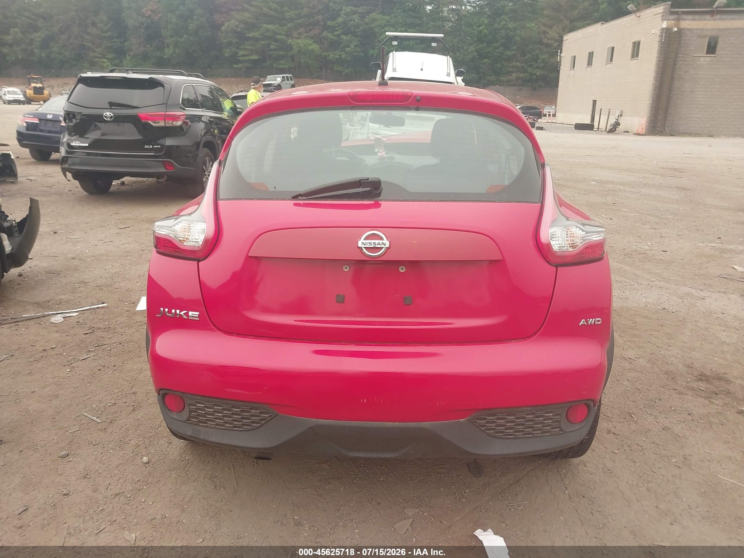 2015 Nissan Juke S Red vin: JN8AF5MV6FT558565
