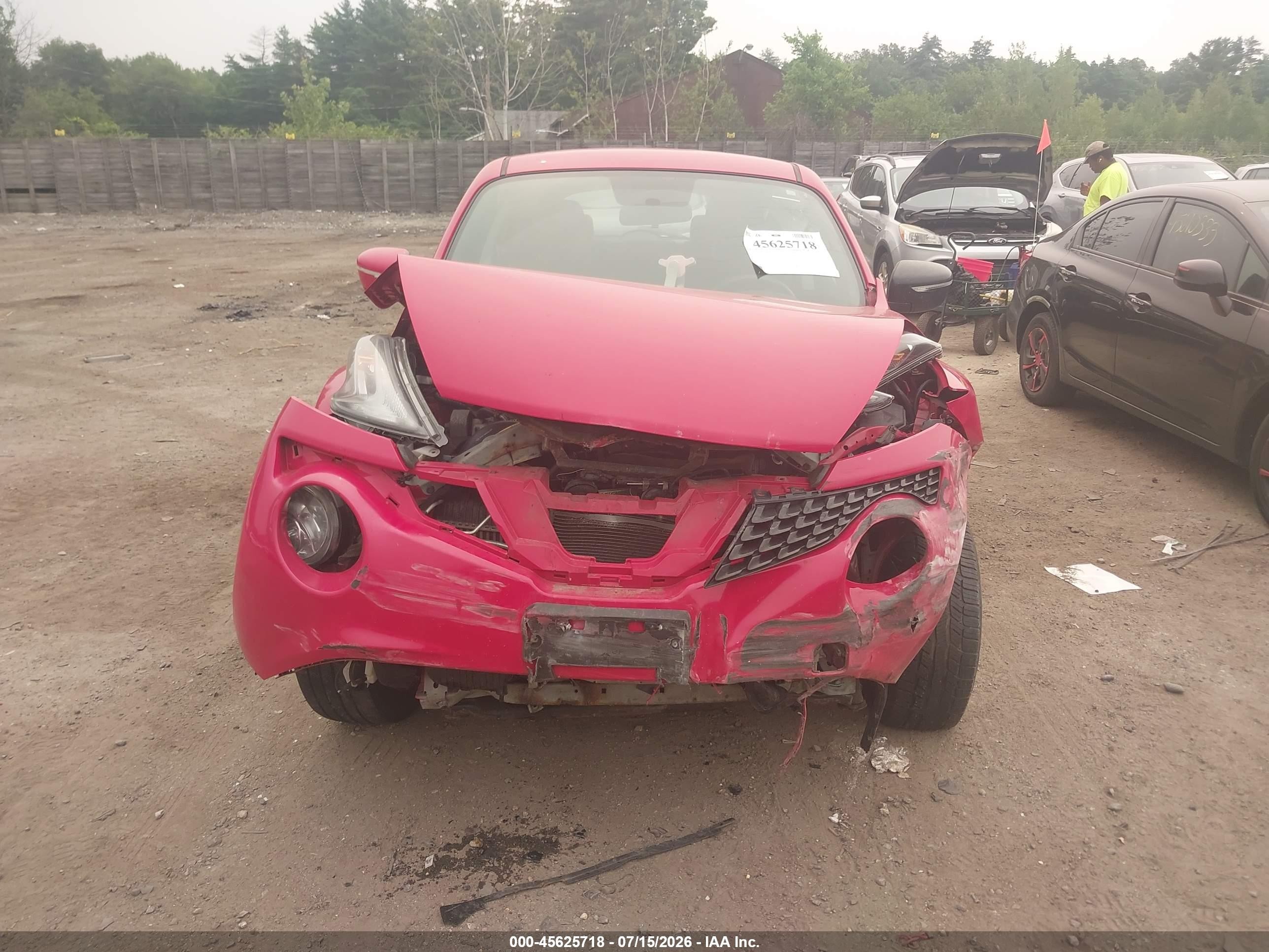 2015 Nissan Juke S Red vin: JN8AF5MV6FT558565