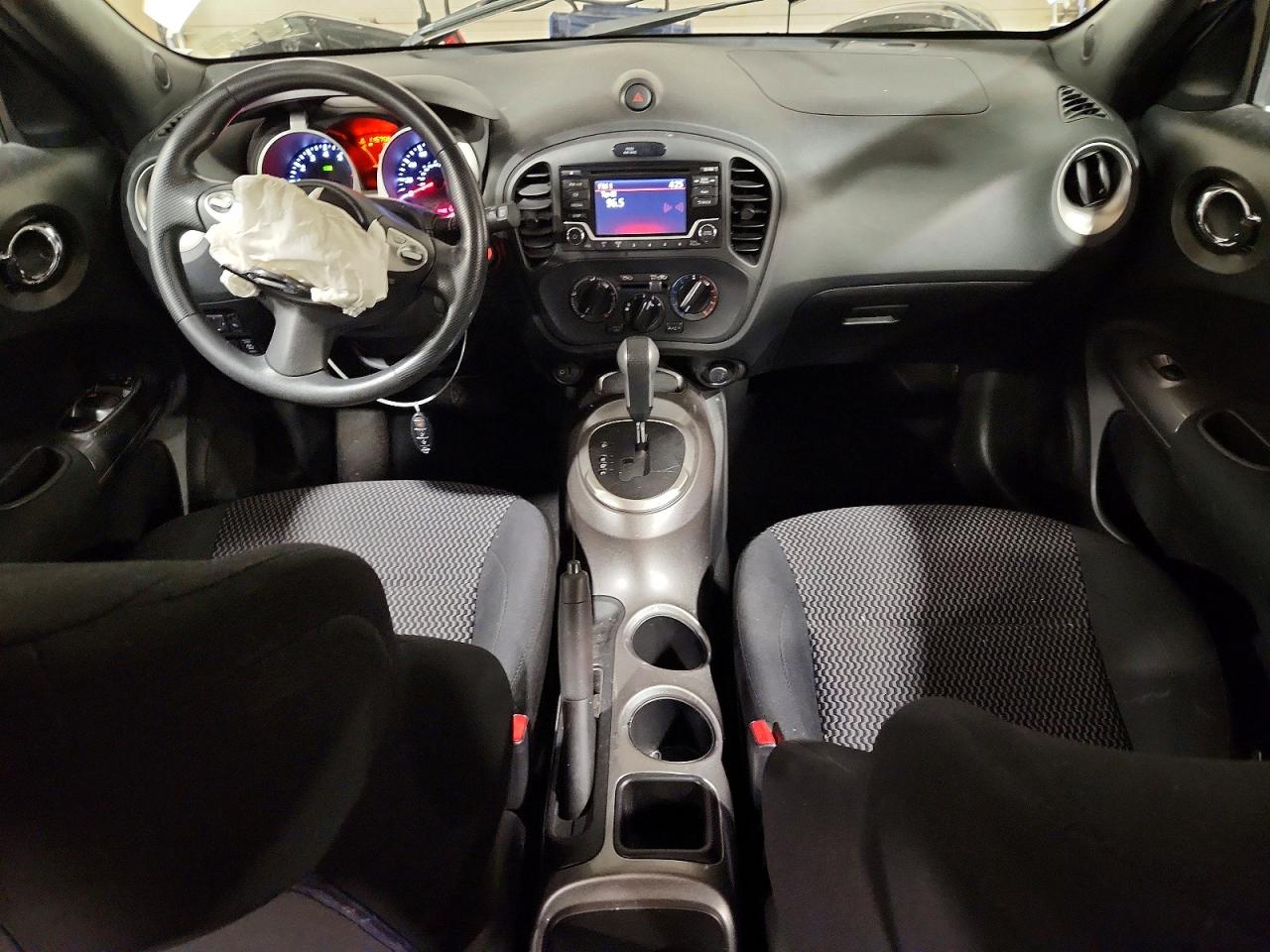 2015 Nissan Juke S/sv/sl/nismo White vin: JN8AF5MV6FT562924