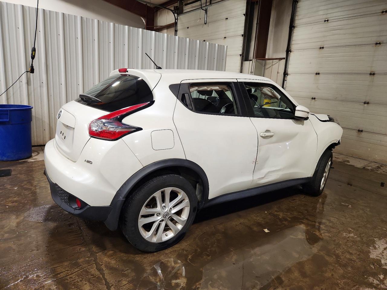 2015 Nissan Juke S/sv/sl/nismo White vin: JN8AF5MV6FT562924