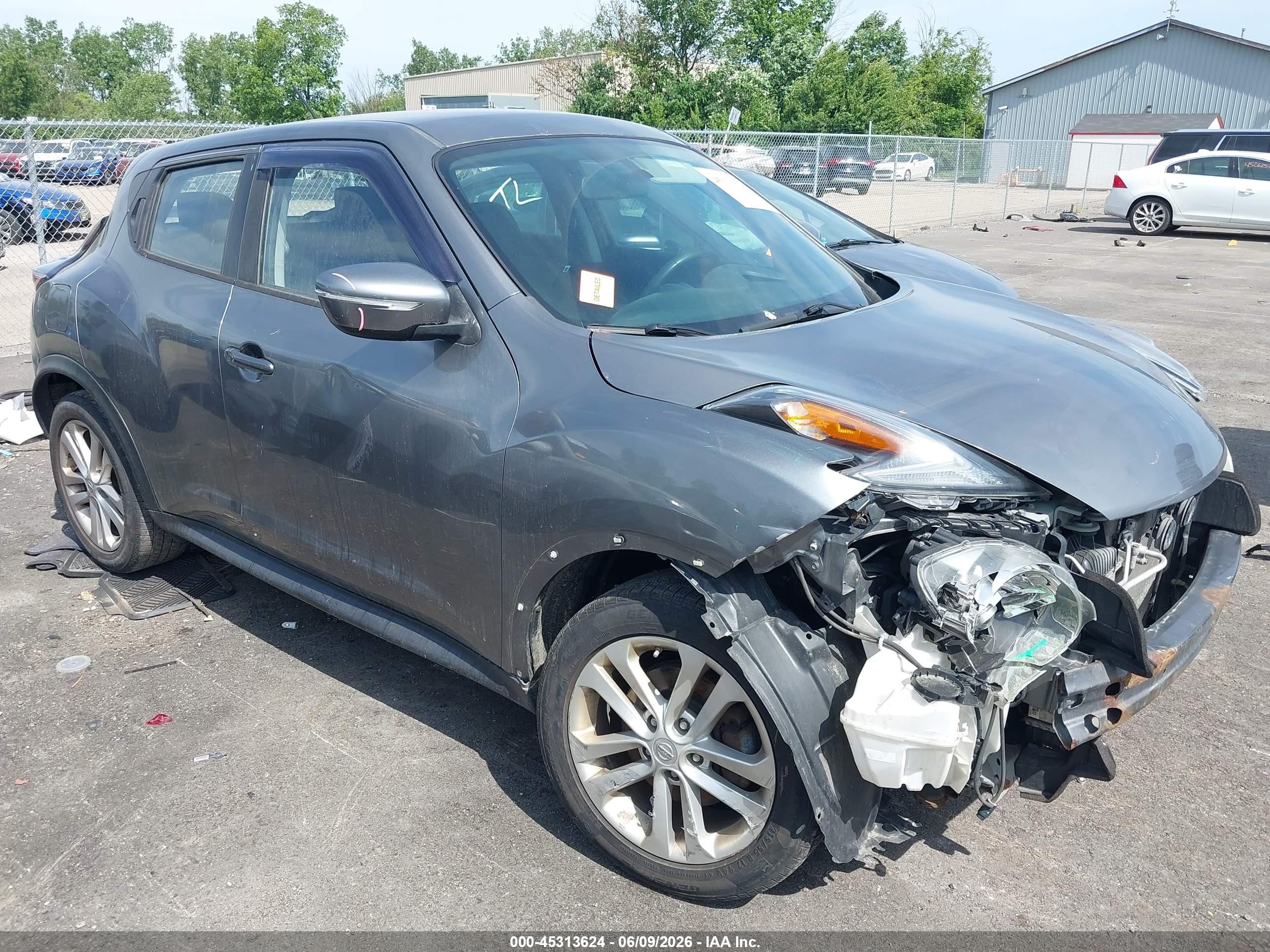 2015 Nissan Juke Nismo/s/sl/sv Серый vin: JN8AF5MV6FT563796