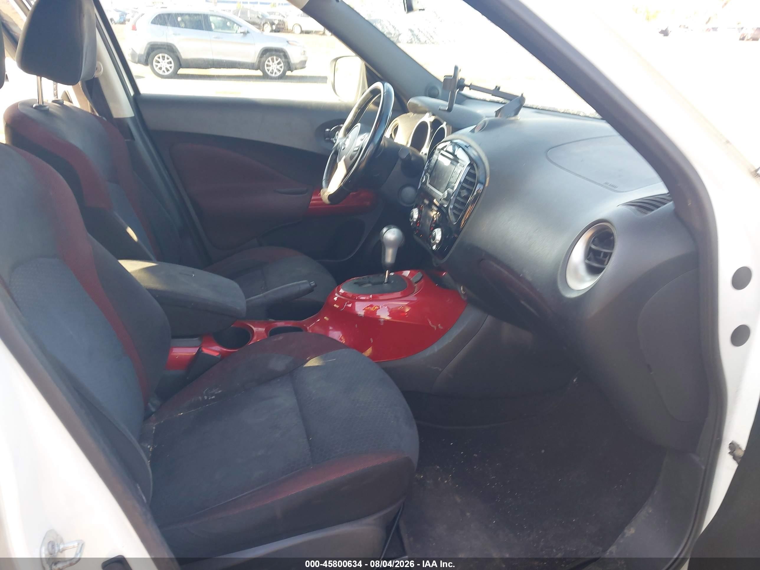 2015 Nissan Juke Sv White vin: JN8AF5MV6FT564804