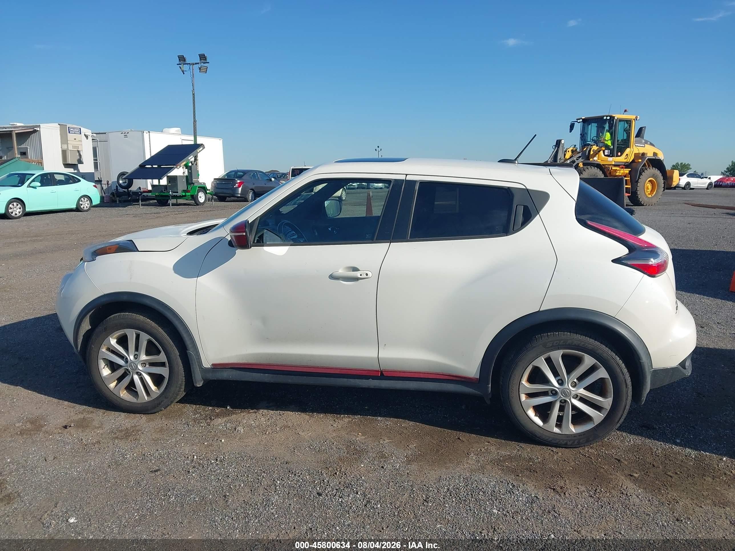 2015 Nissan Juke Sv White vin: JN8AF5MV6FT564804