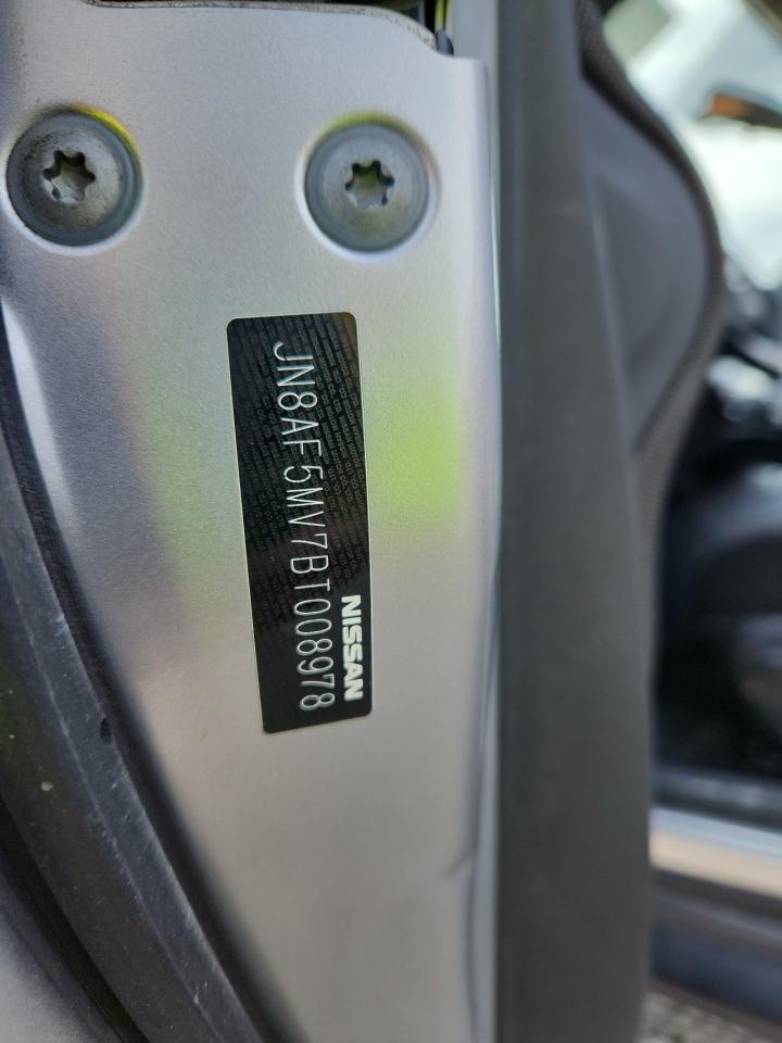 2011 Nissan Juke S Silver vin: JN8AF5MV7BT008978