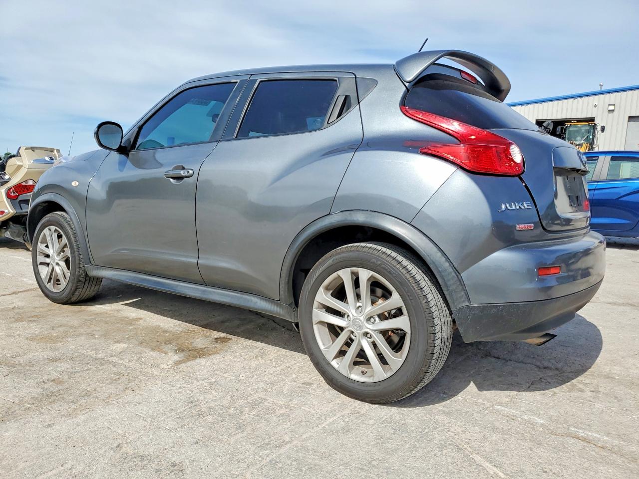 2011 Nissan Juke S Gray vin: JN8AF5MV7BT017101