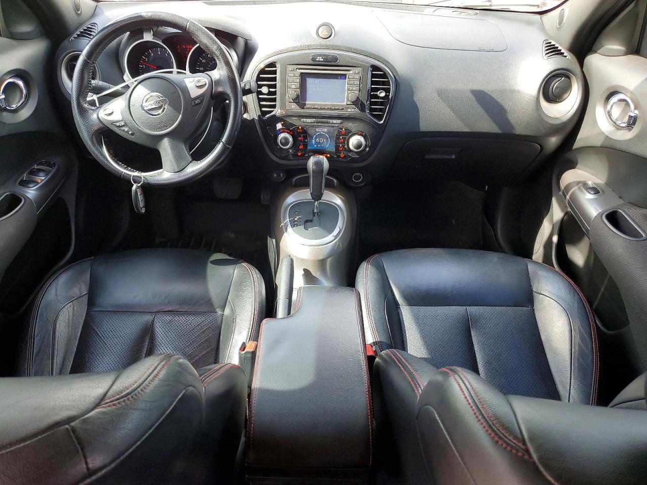 2011 Nissan Juke S Gray vin: JN8AF5MV7BT017101