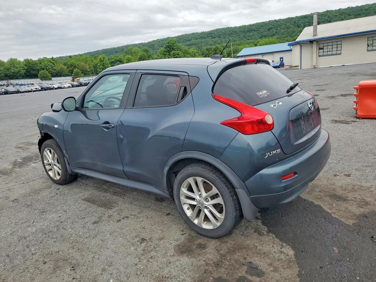 2012 Nissan Juke S Gray vin: JN8AF5MV7CT116776