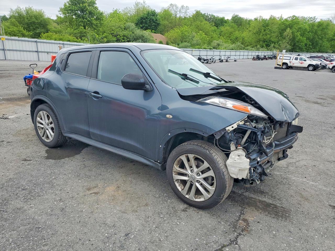 2012 Nissan Juke S Gray vin: JN8AF5MV7CT116776