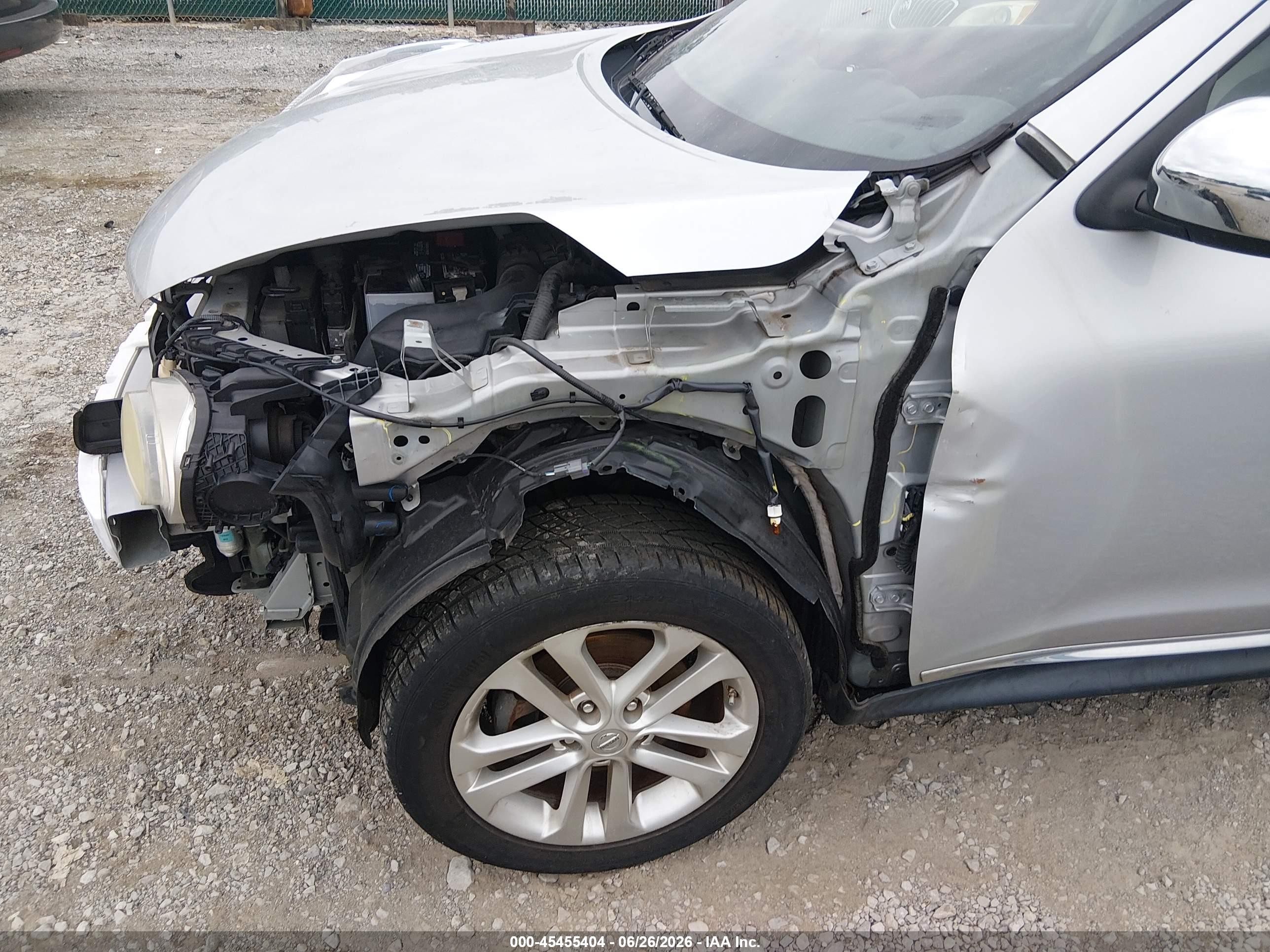 2013 Nissan Juke Sv Silver vin: JN8AF5MV7DT205202