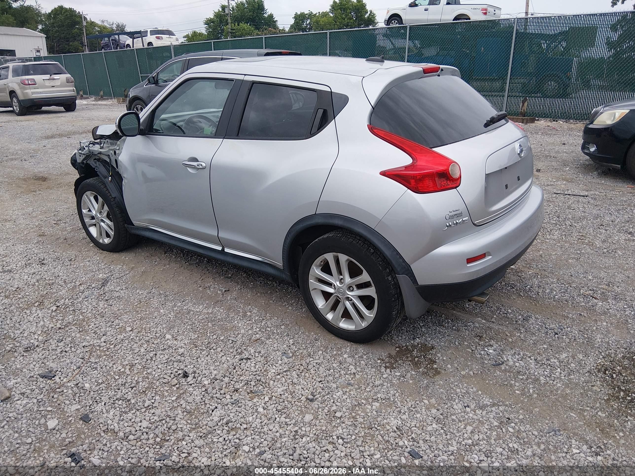2013 Nissan Juke Sv Silver vin: JN8AF5MV7DT205202