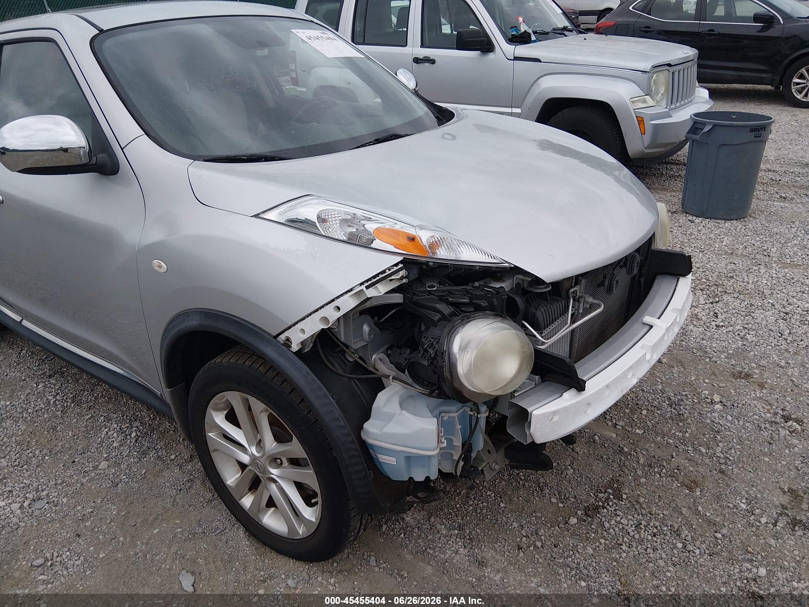 2013 Nissan Juke Sv Silver vin: JN8AF5MV7DT205202