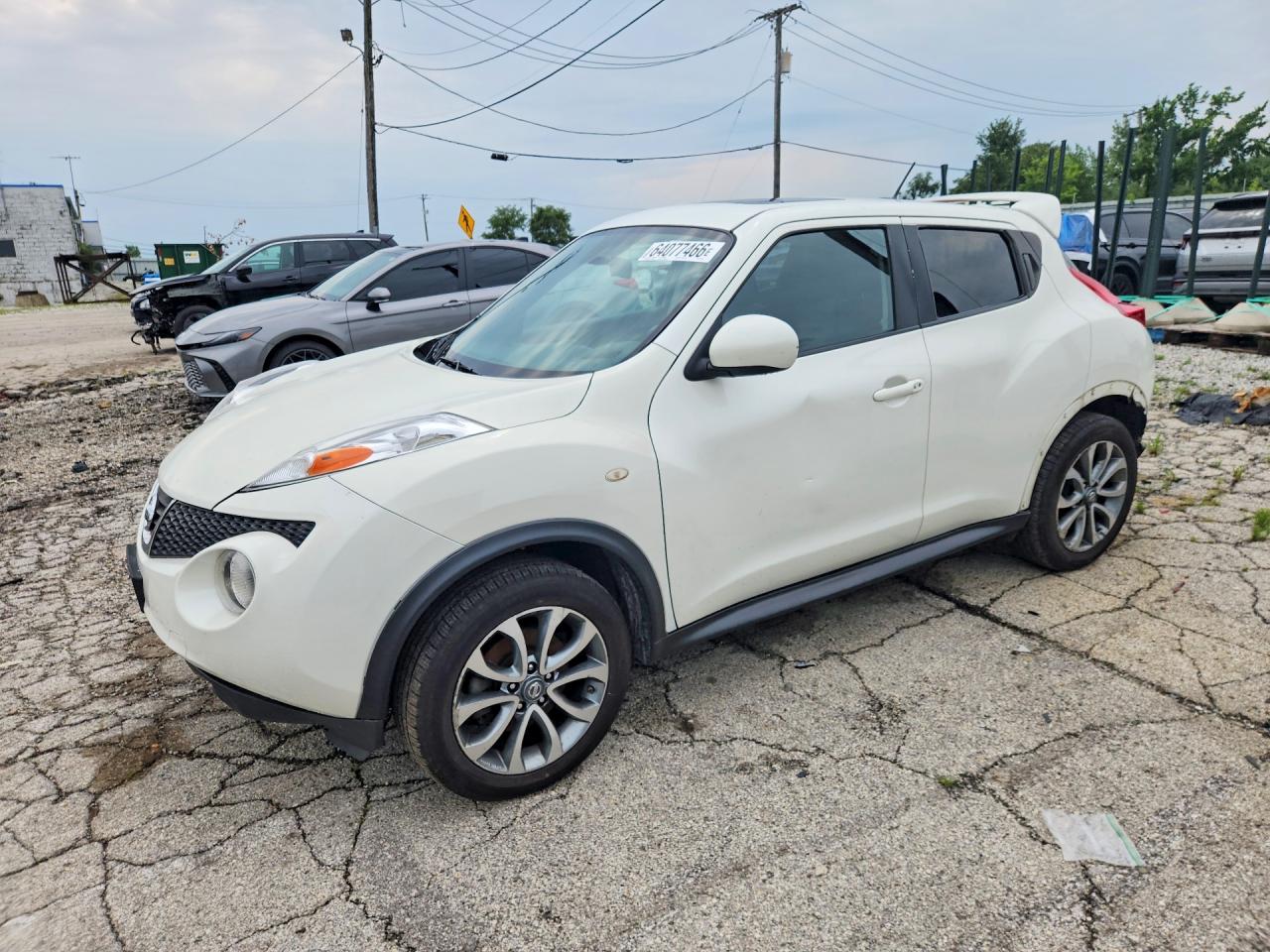 2013 Nissan Juke S White vin: JN8AF5MV7DT211985
