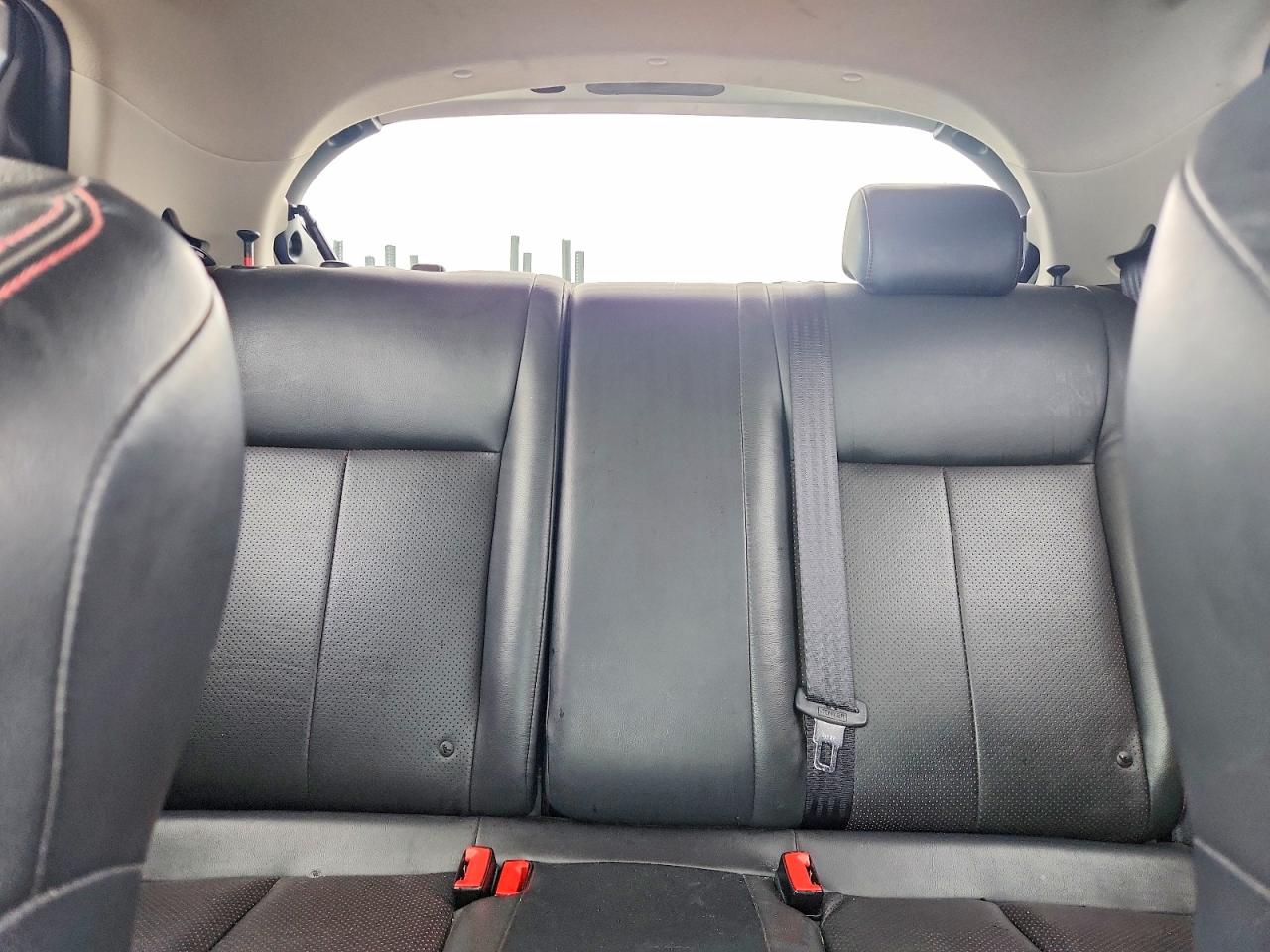 2013 Nissan Juke S White vin: JN8AF5MV7DT211985