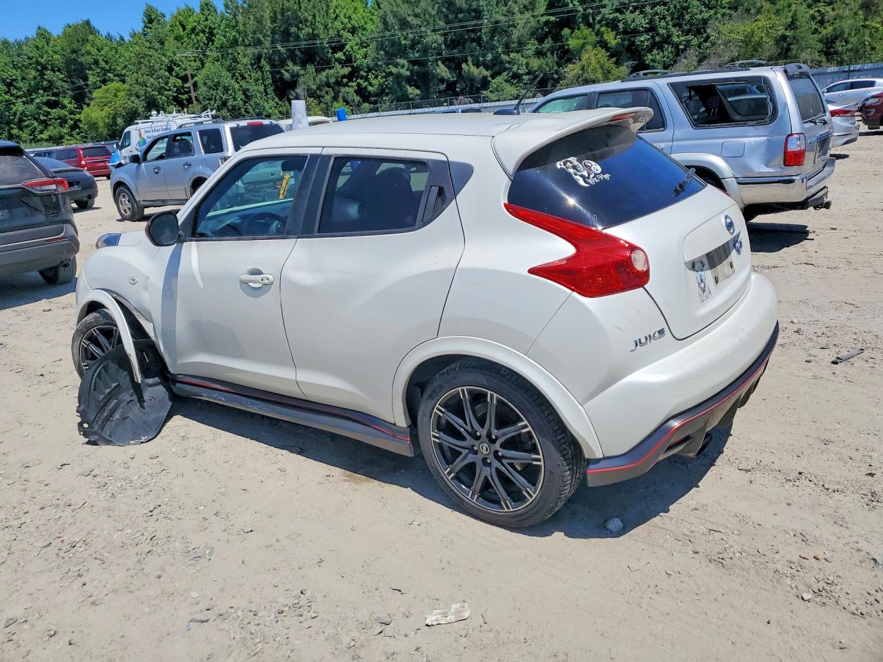 2013 Nissan Juke S White vin: JN8AF5MV7DT227135