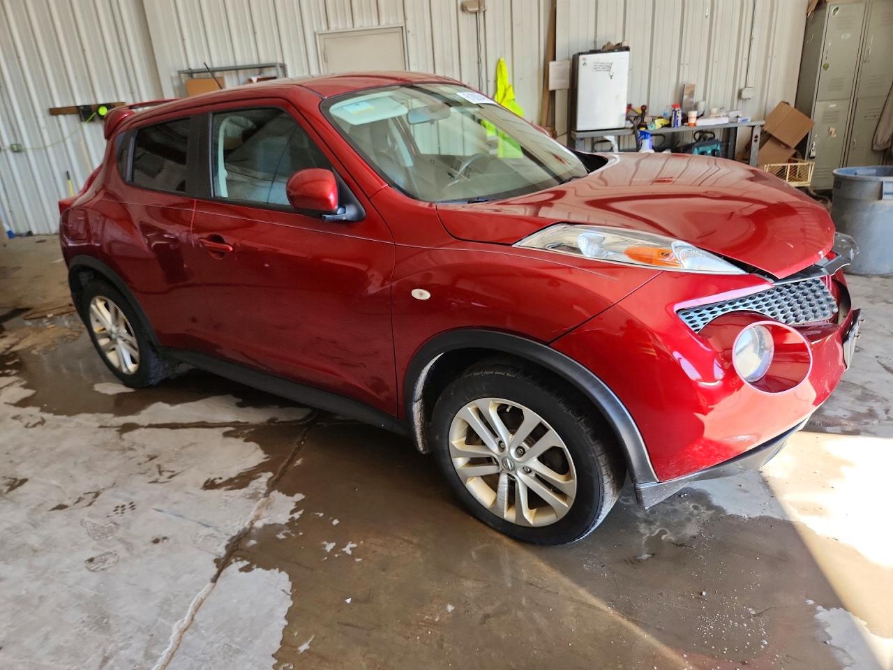 2013 Nissan Juke S Red vin: JN8AF5MV7DT229337