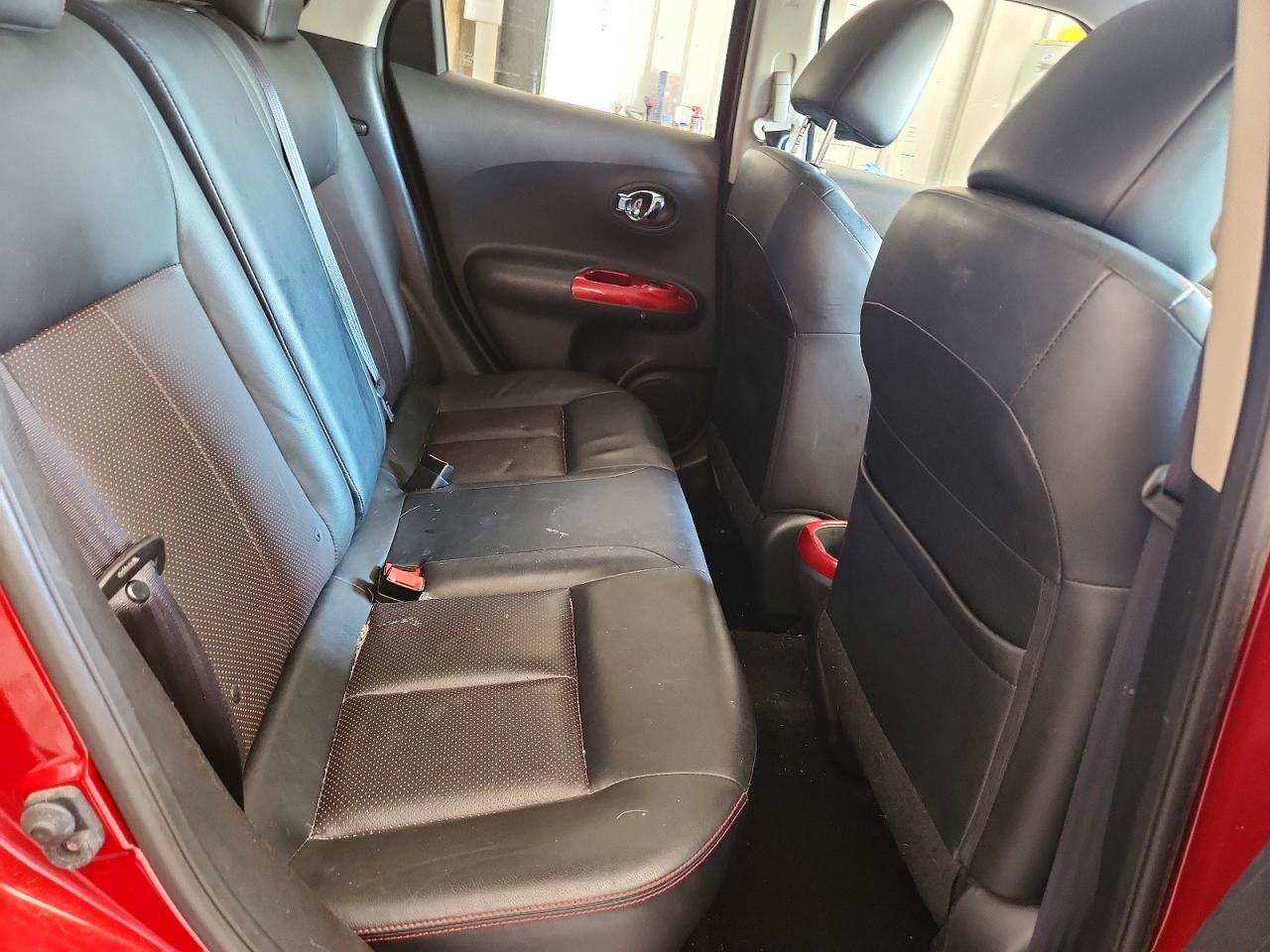 2013 Nissan Juke S Red vin: JN8AF5MV7DT229337