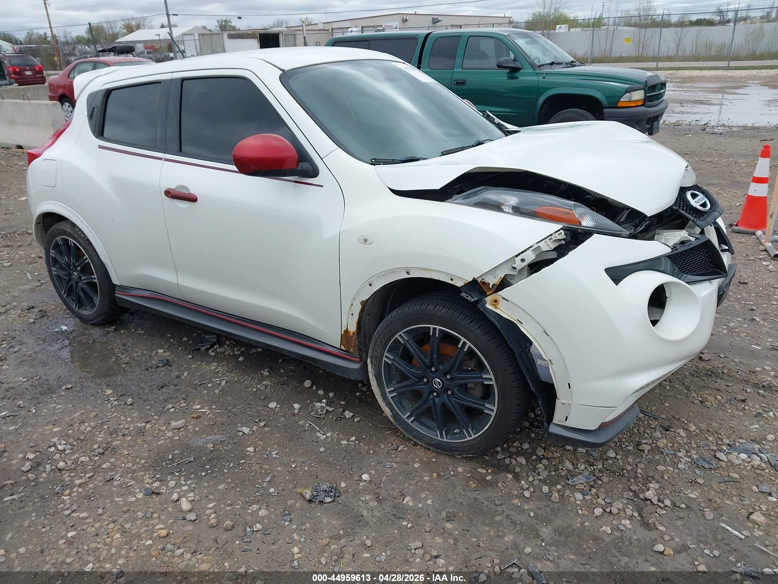 2014 Nissan Juke Nismo White vin: JN8AF5MV7ET365159