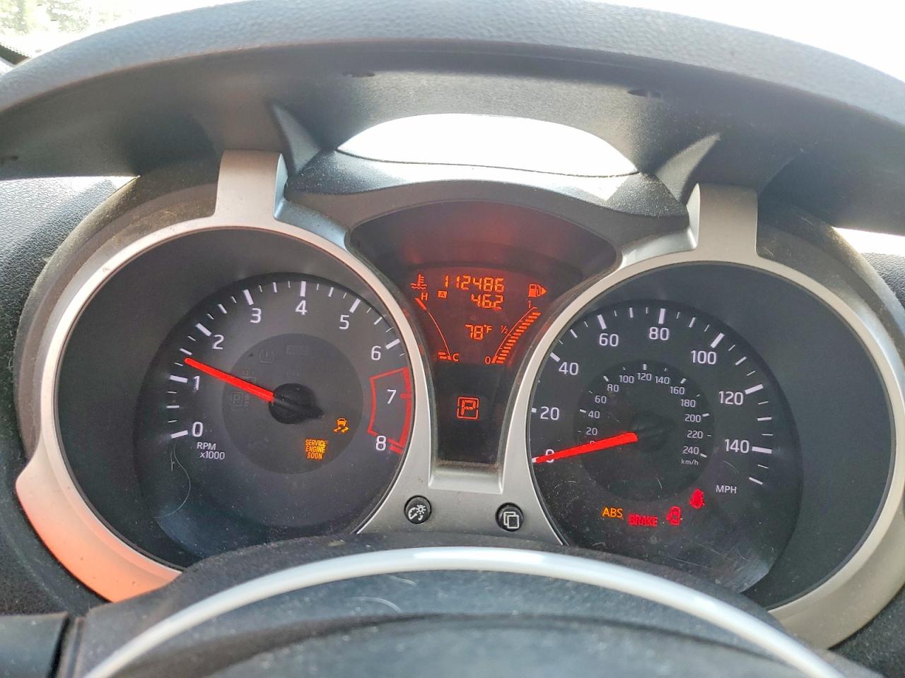 2014 Nissan Juke S Silver vin: JN8AF5MV7ET482532