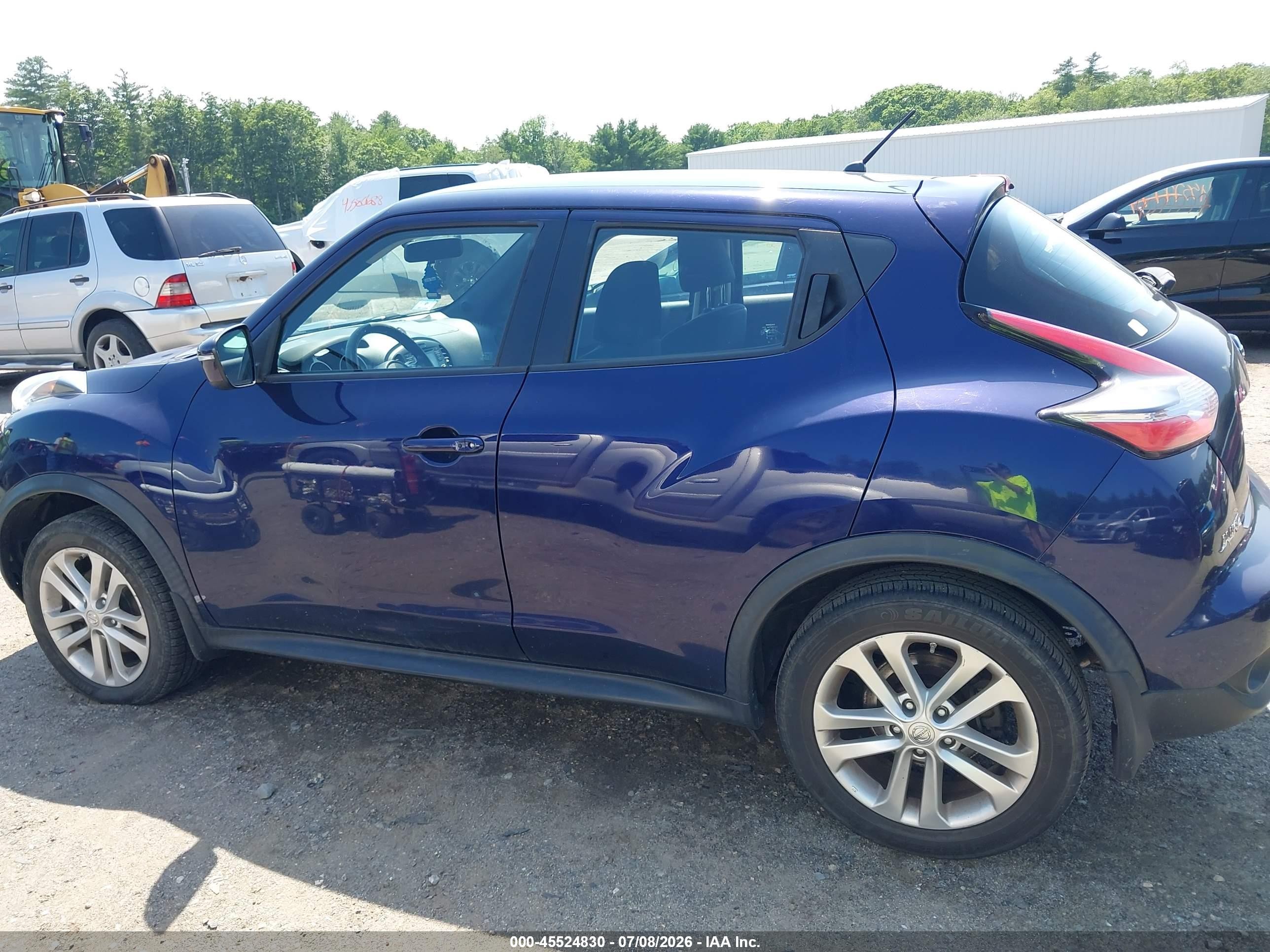 2015 Nissan Juke S Blue vin: JN8AF5MV7FT551396