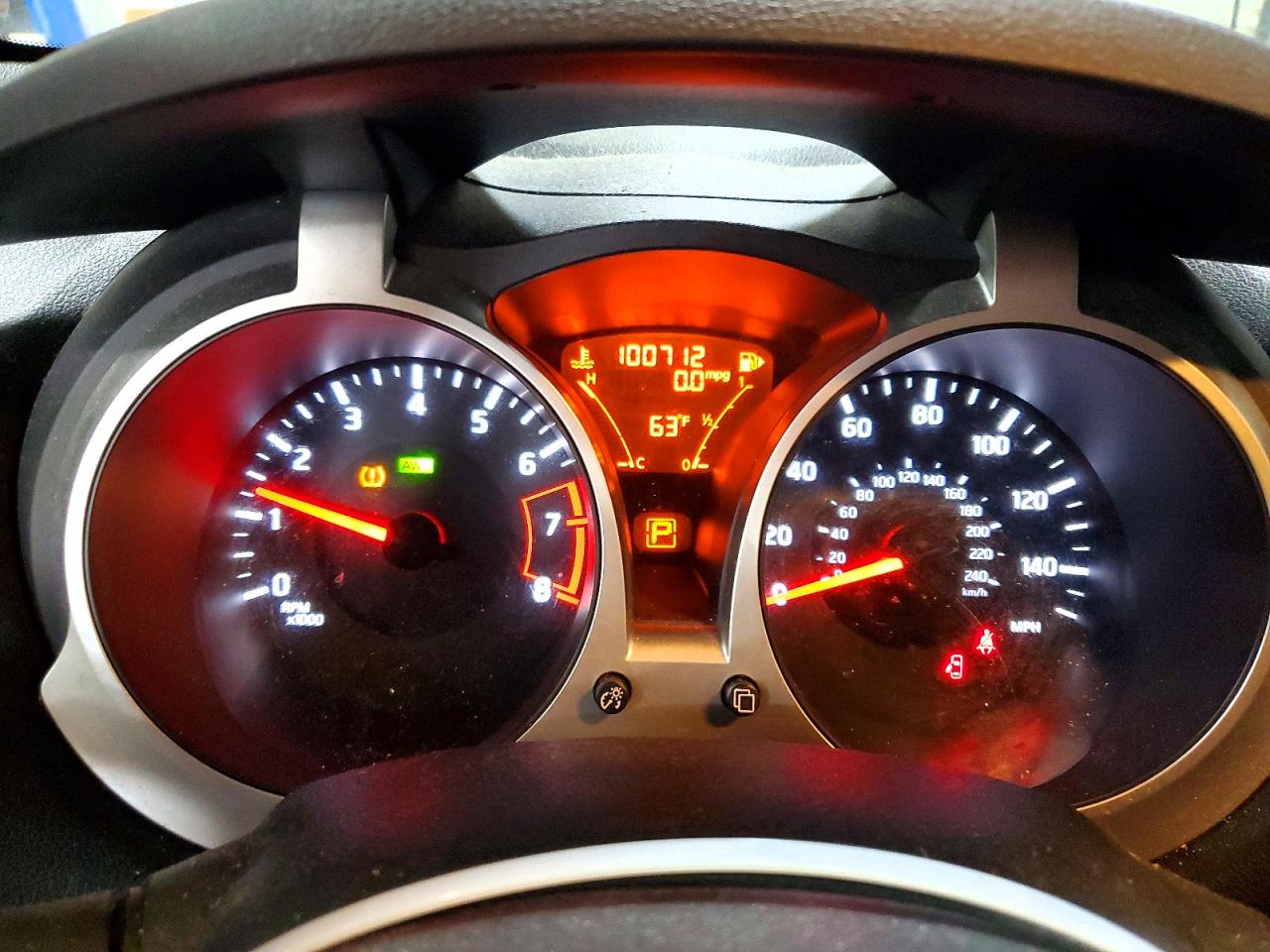 2015 Nissan Juke Sl Темно-бордовый vin: JN8AF5MV7FT556856