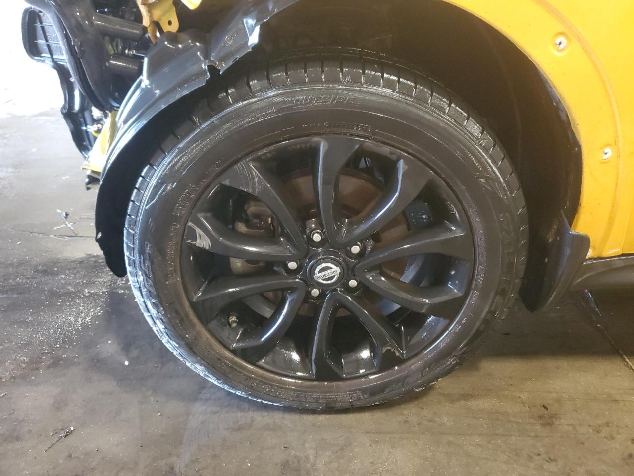 2015 Nissan Juke Sv Yellow vin: JN8AF5MV7FT564049 Damage: Left Front Wheel, Curb Rash, > 12 Inches