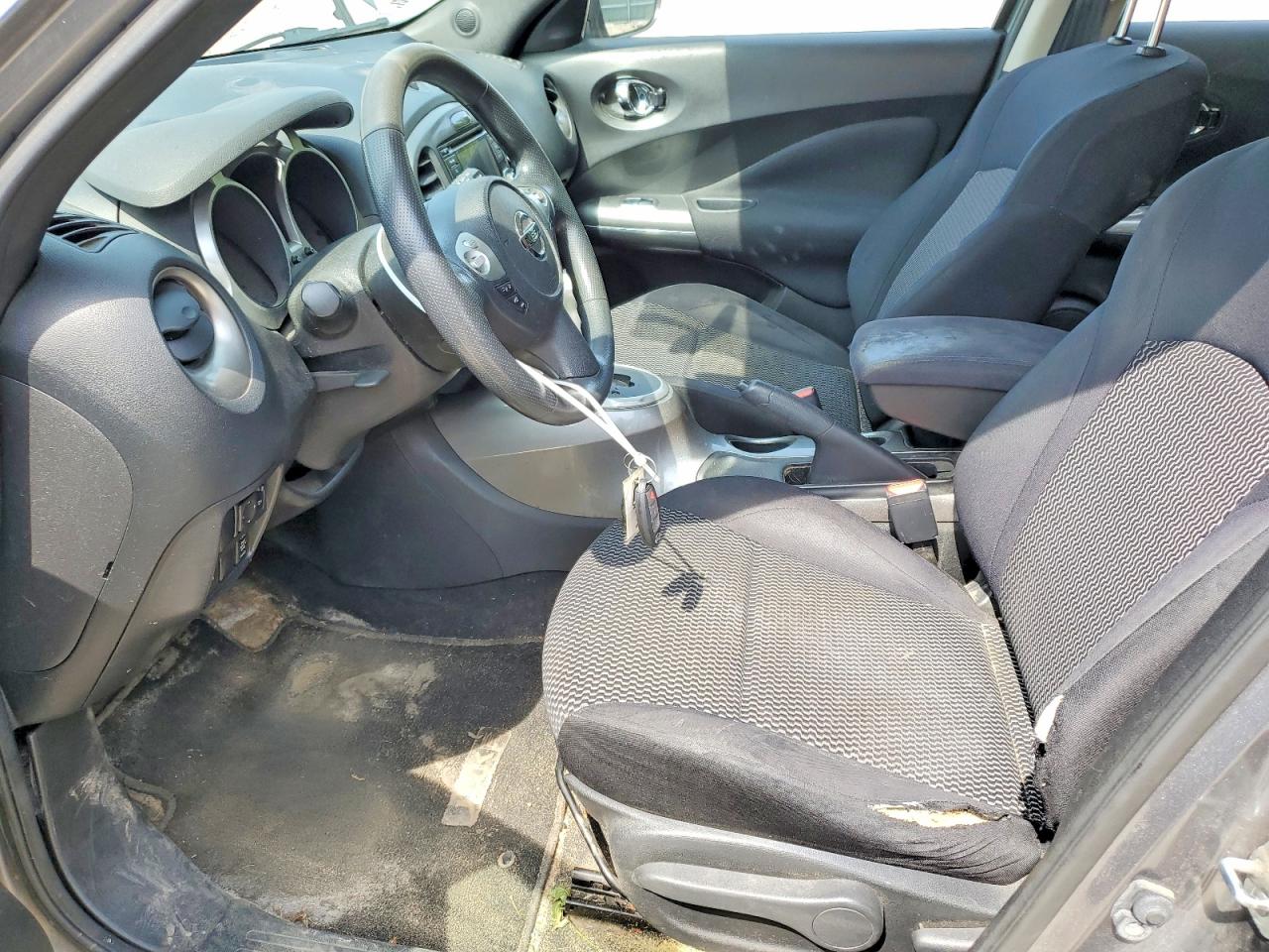2015 Nissan Juke S Gray vin: JN8AF5MV7FT564651